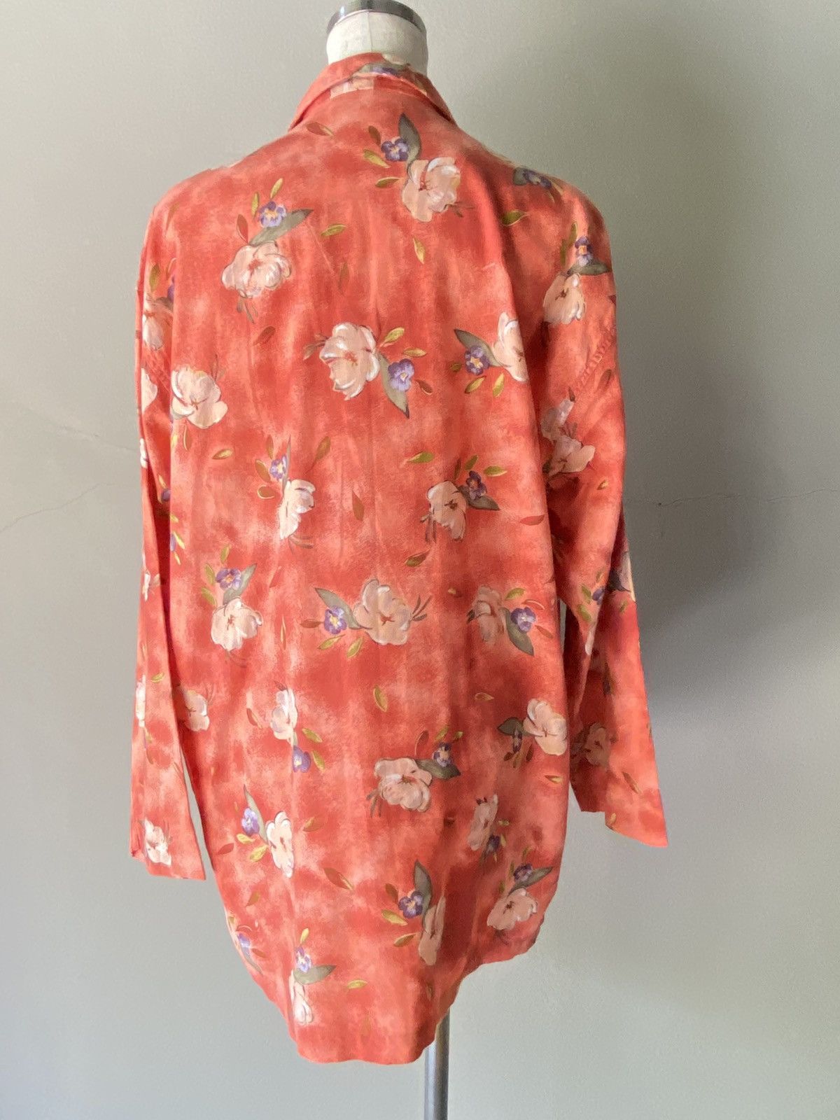 Kenzo KENZO Vintage Floral Button-Up Shirt Size US L / EU 52-54 / 3 - 16 Thumbnail
