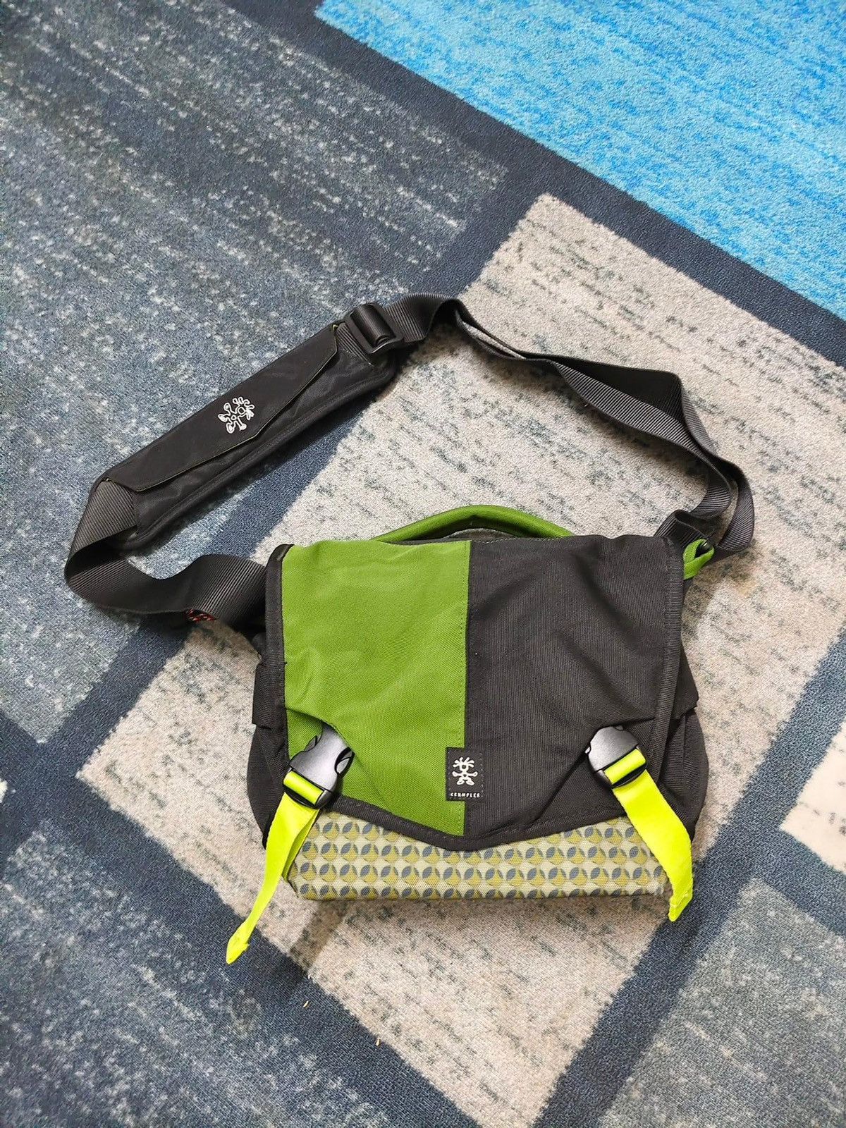 Crumpler CRUMPLER Limited Edition 5 Million Home Camera Shoulder Bag Size ONE SIZE - 5 Thumbnail