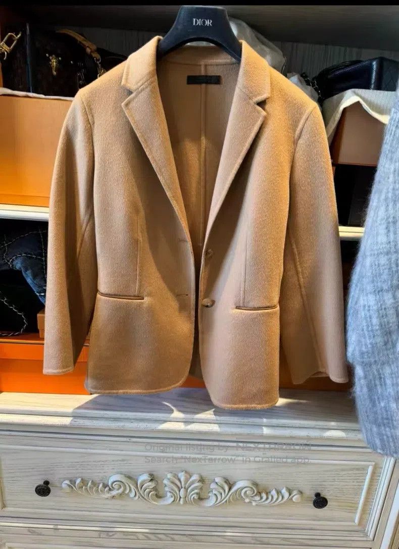 The Row The Row size 6 Camel cashmere blazer Size S / US 4 / IT 40 - 1 Thumbnail
