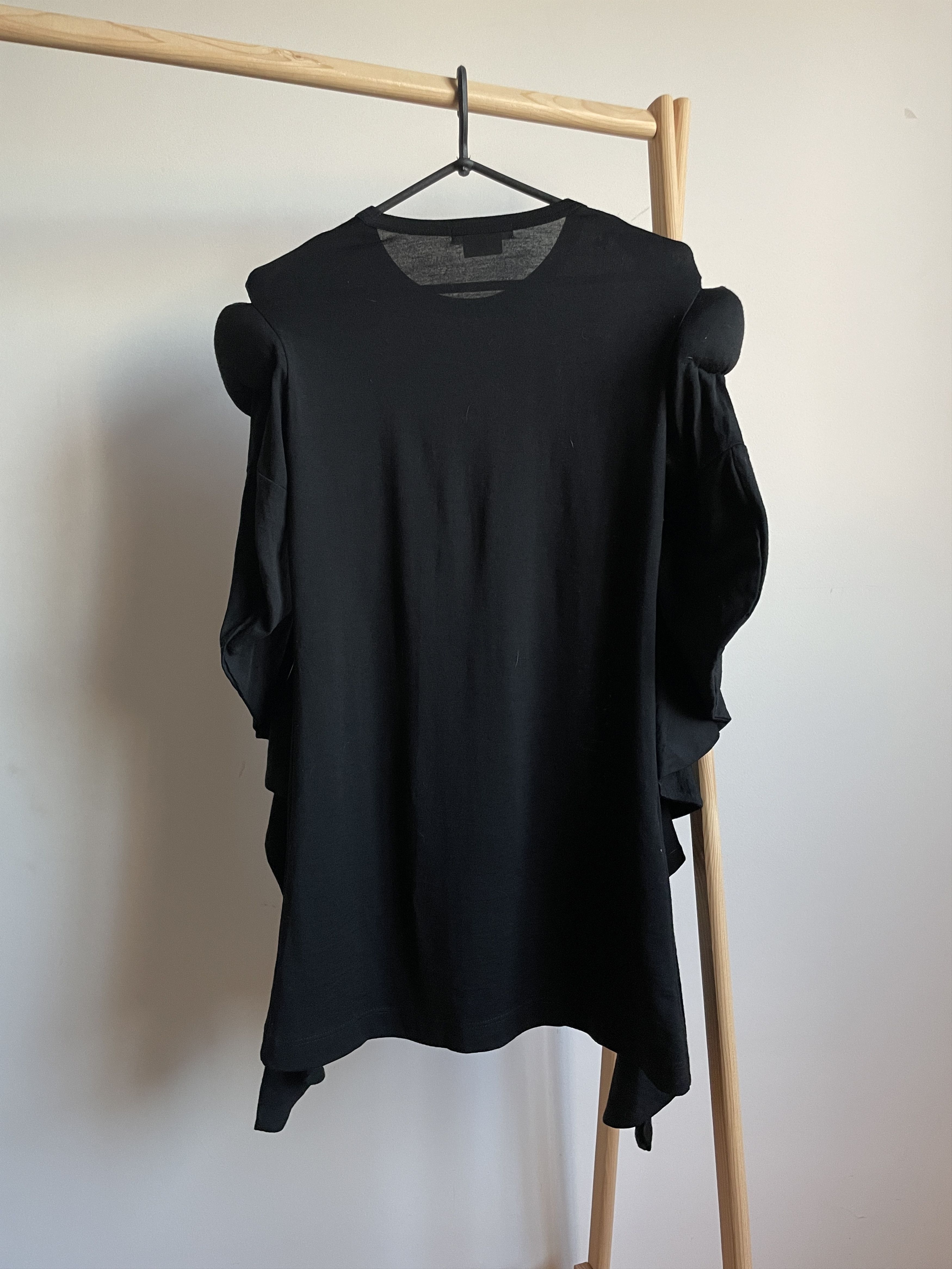 Comme des Garcons Comme des Garcons 2010 Pillow Padded Curved Sleeves Sweater Size S / US 4 / IT 40 - 3 Thumbnail