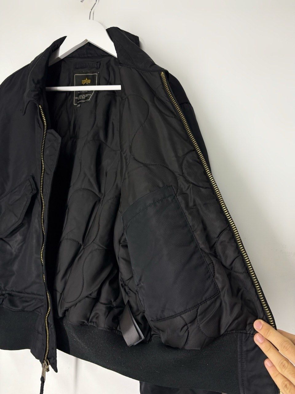 Alpha Industries Vintage Alpha Industries CWU 45/P Army Flight Bomber Jacket Size US L / EU 52-54 / 3 - 19 Thumbnail