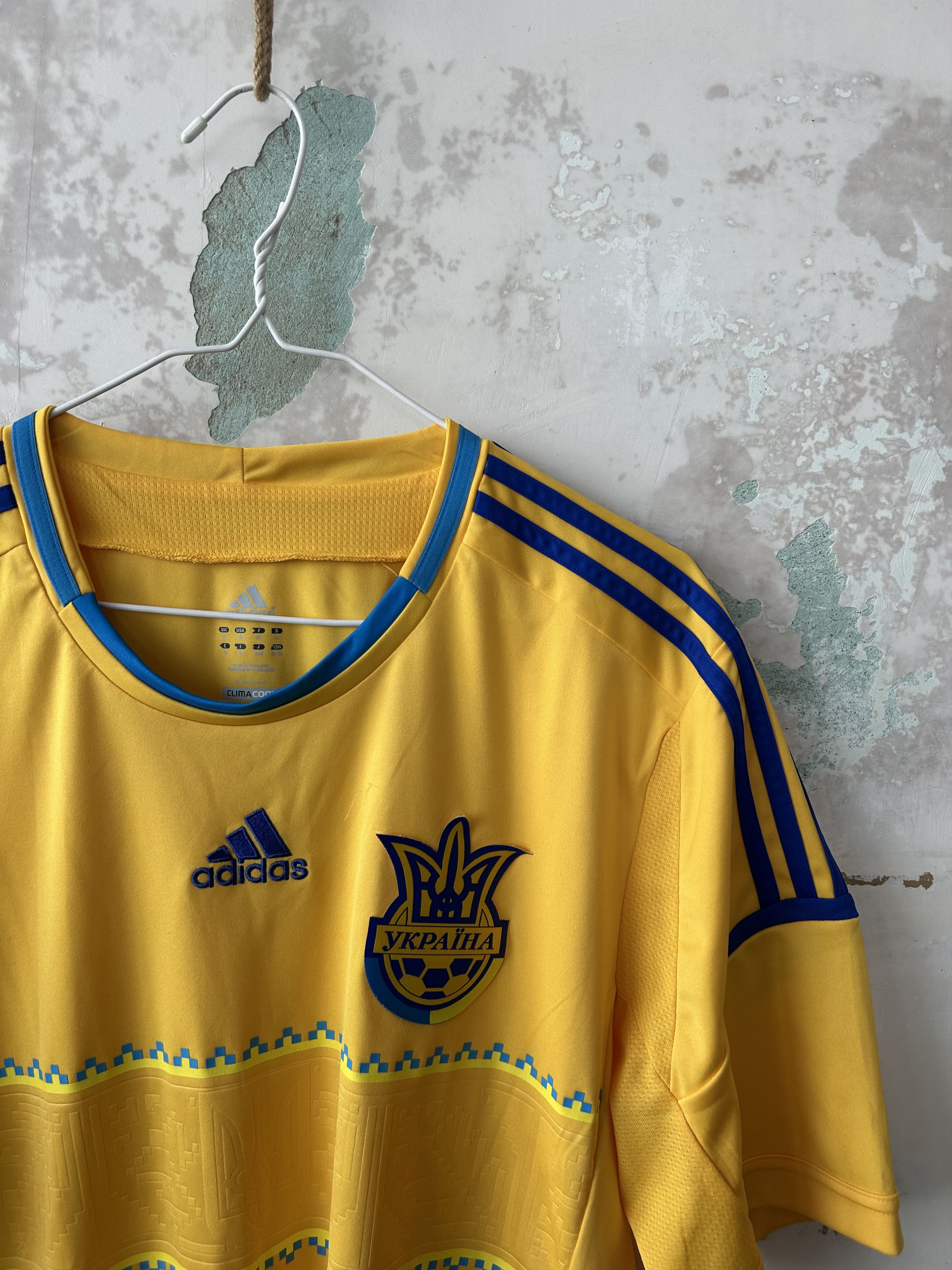 Adidas Ukraine National Football Soccer Team Jersey adidas size XL Size US XL / EU 56 / 4 - 4 Thumbnail