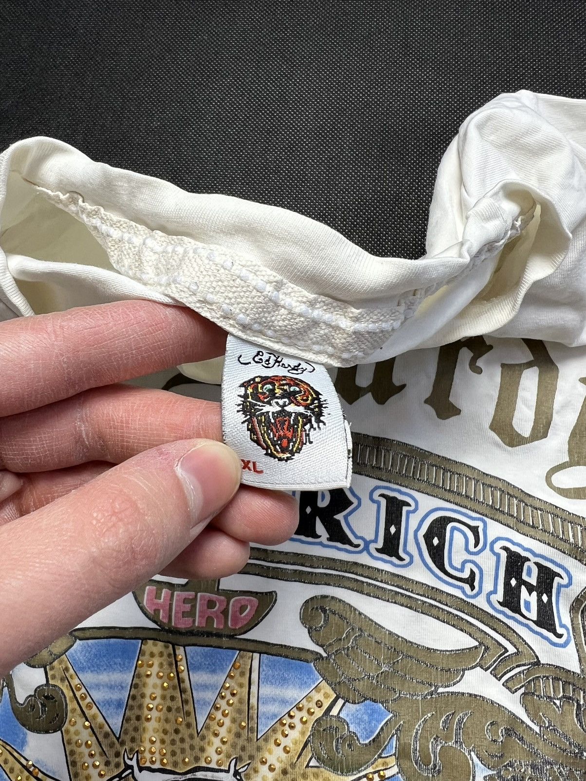 Ed Hardy × Vintage Tshirt Ed Hardy Young & Rich Jesus Vintage Size US M / EU 48-50 / 2 - 4 Thumbnail