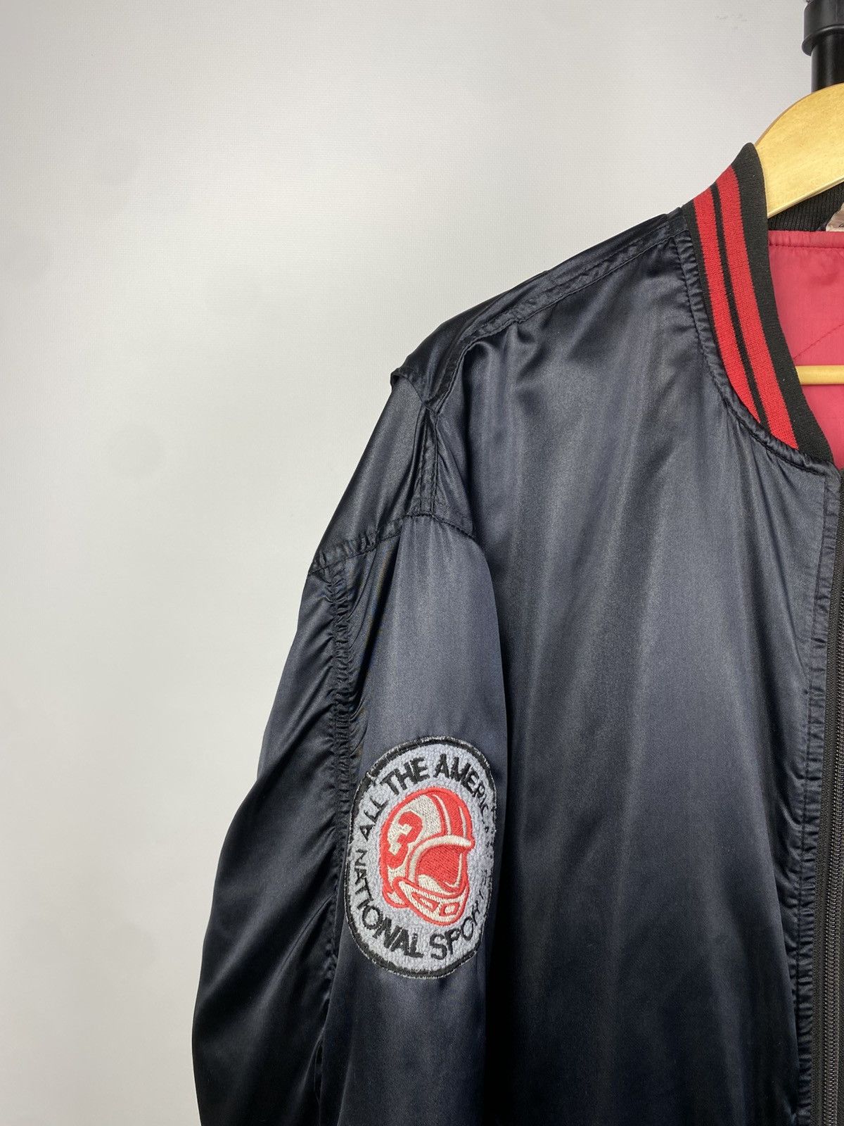 Vintage Vintage 90s USA JERSEY BIG LOGO BOMBER JACKET Size US XL / EU 56 / 4 - 4 Thumbnail