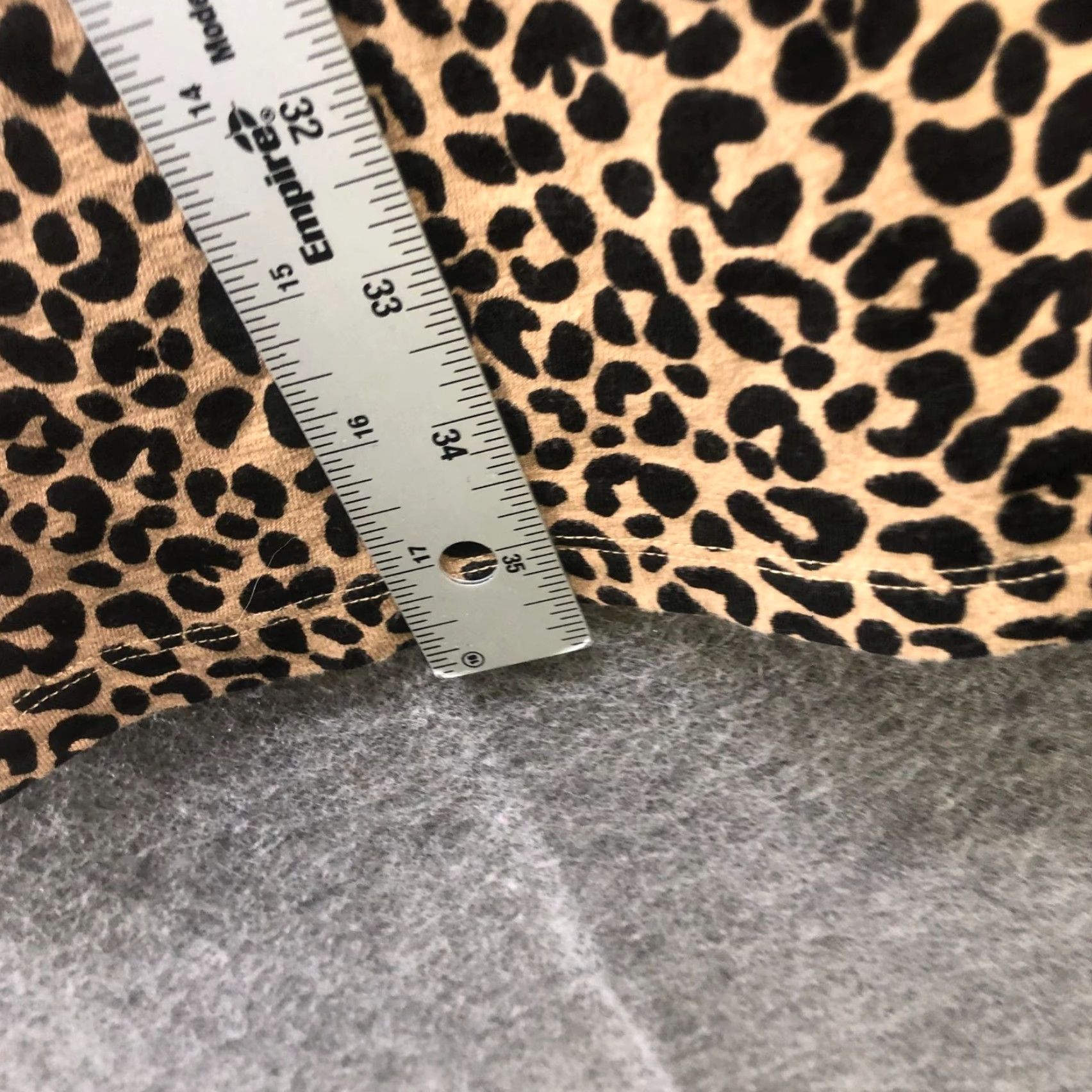 Old Navy Old Navy Leopard Print T Shirt Dress Womens M Short Sleeve A-Line Mini Crewneck Dress Size M / US 6-8 / IT 42-44 - 8 Thumbnail