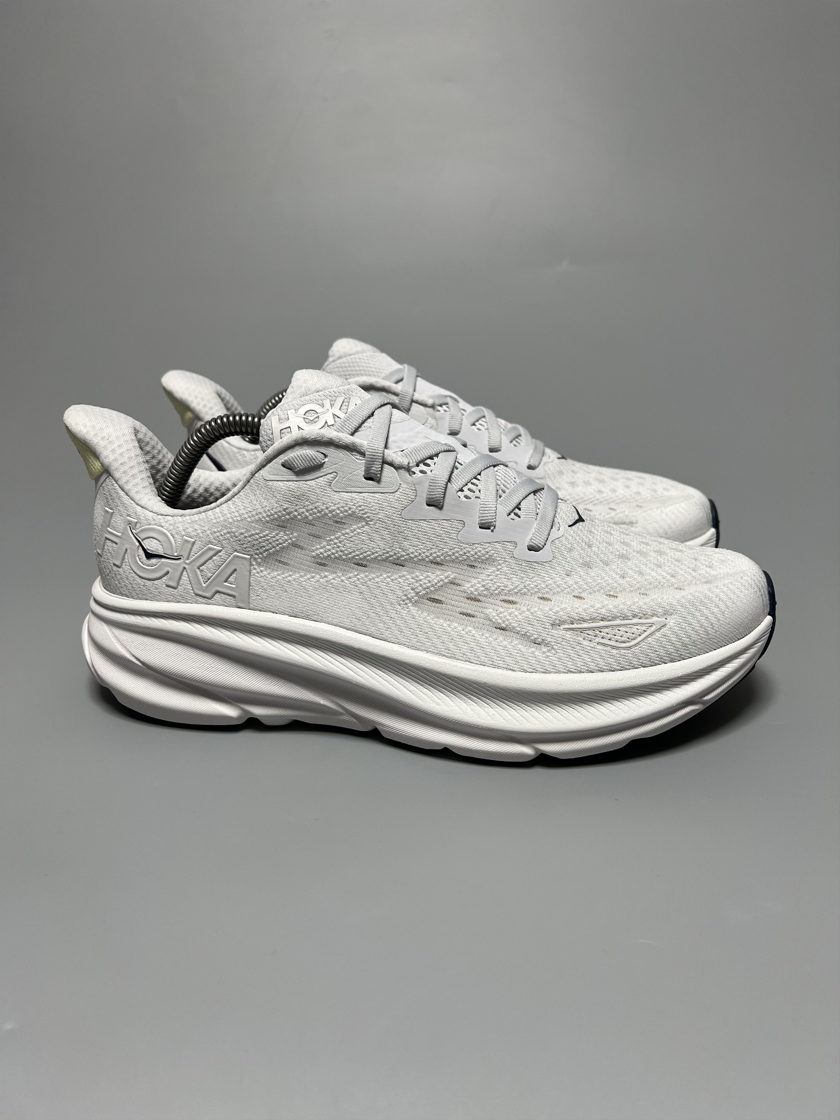 Hoka 9B Hoka One One Clifton 9 Running Shoes Walking Gym Size US 9 / IT 39 - 1 Thumbnail