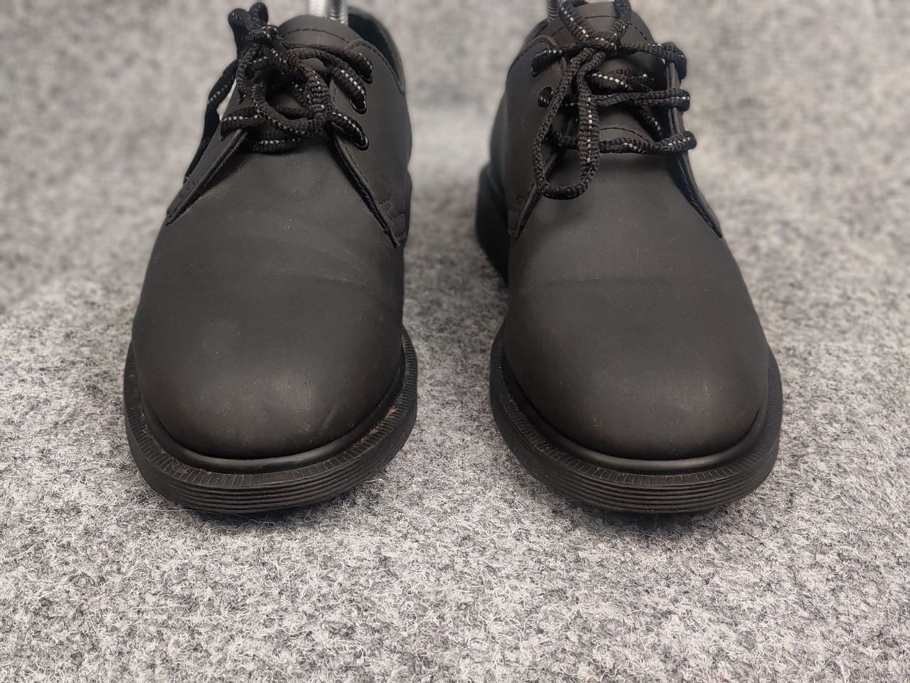 Dr. Martens Dr. martens torriano softy t oxford Low Leather Unisex Shoes Size US 6 / EU 39 - 6 Thumbnail
