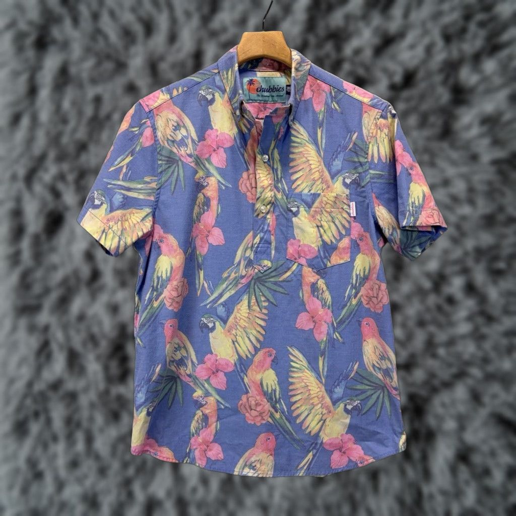Chubbies Chubbies Tropical Birds Parrots Short Sleeve Button-Up Shirt Small Mens Multicolor Size US S / EU 44-46 / 1 - 1 Thumbnail