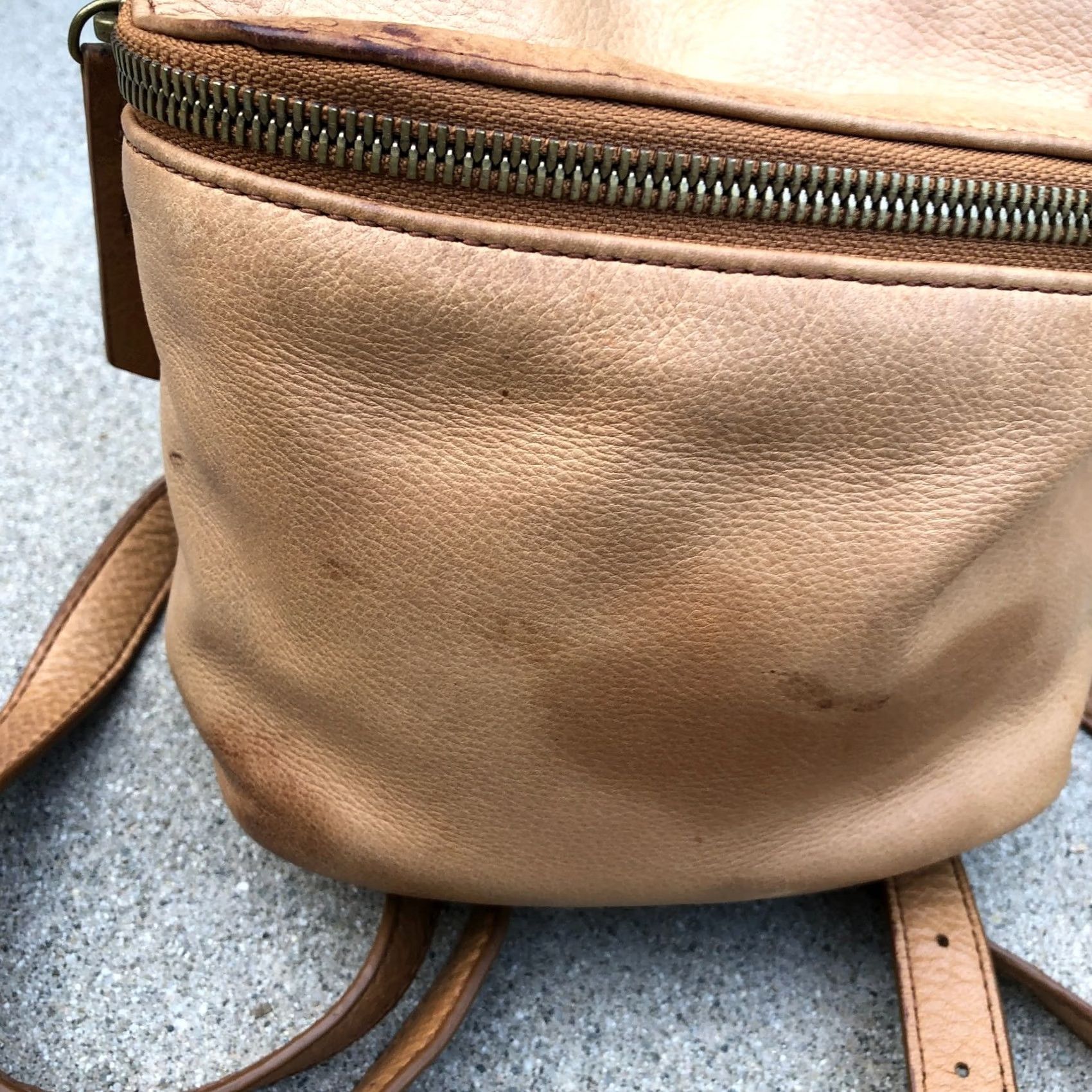 Vintage VTG MARGOT NEW YORK Mini Backpack Leather Women's Zip Bag Brown 9"x6"x4" Backpack Women Brown Leather Zip Bag 9 W x 6 H x 4 D Size ONE SIZE - 5 Thumbnail