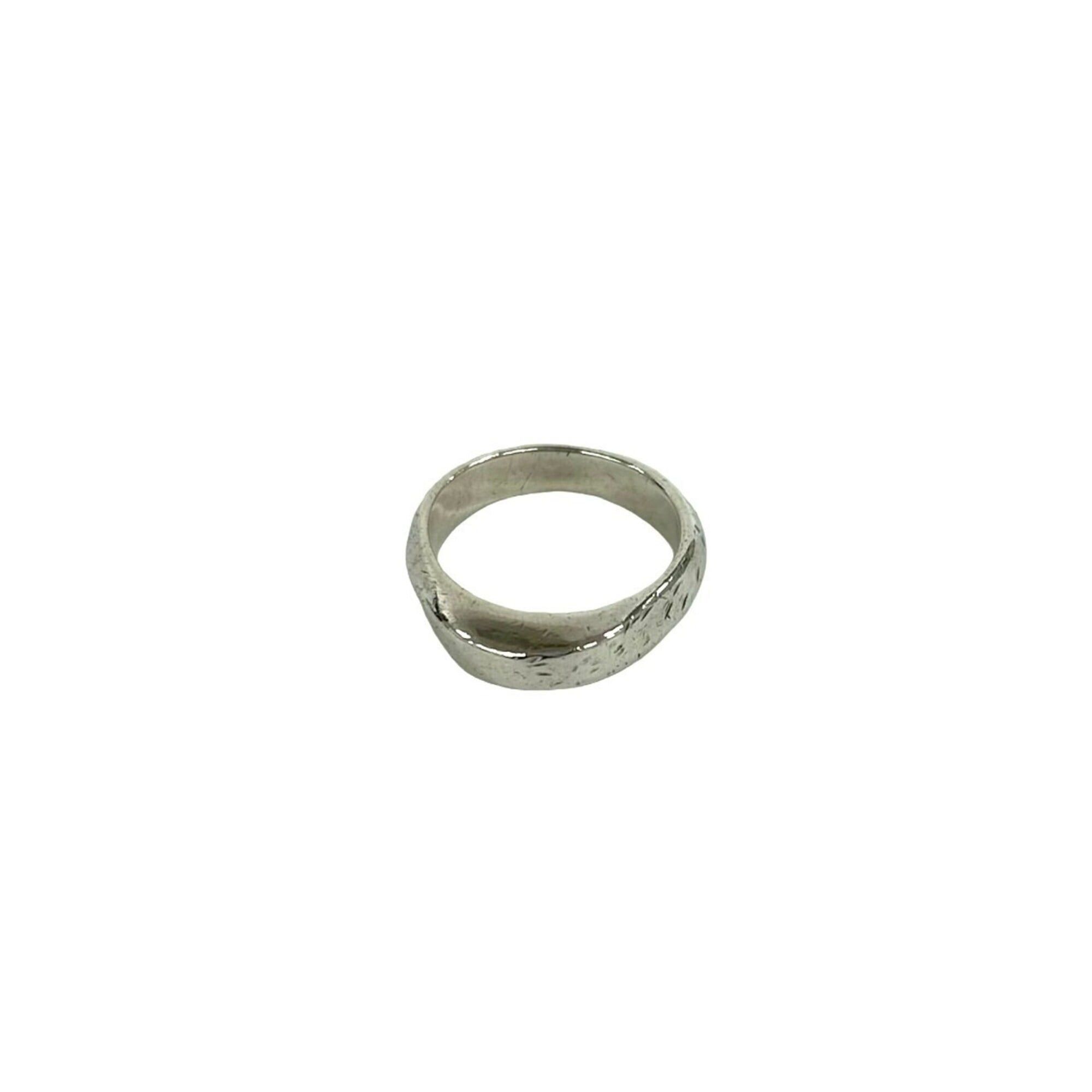 Tiffany & Co. TIFFANY&Co. Tiffany Knife Edge Ring, 925 Sterling Silver, Men's and Women's Item No. 60002 Size ONE SIZE - 1 Thumbnail