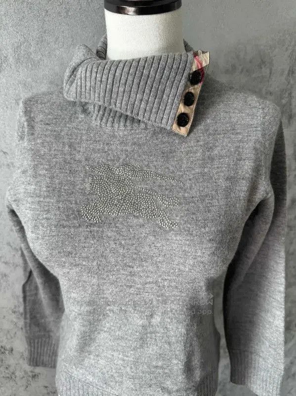 Burberry Burberry Gray Wool Blend Women's Knit Sweater. Size S / US 4 / IT 40 - 2 Thumbnail