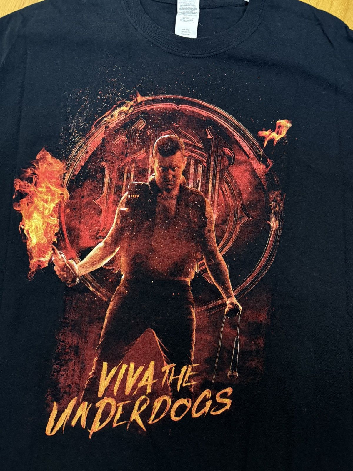 Vintage Parkway Drive Viva The Underdogs Graphic T-Shirt Merch Size US XL / EU 56 / 4 - 2 Thumbnail