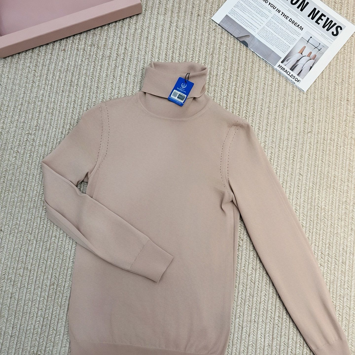 Loro Piana Loro Piana Cashmere Turtleneck Sweater Size 38 Size XS / US 0-2 / IT 36-38 - 1 Thumbnail