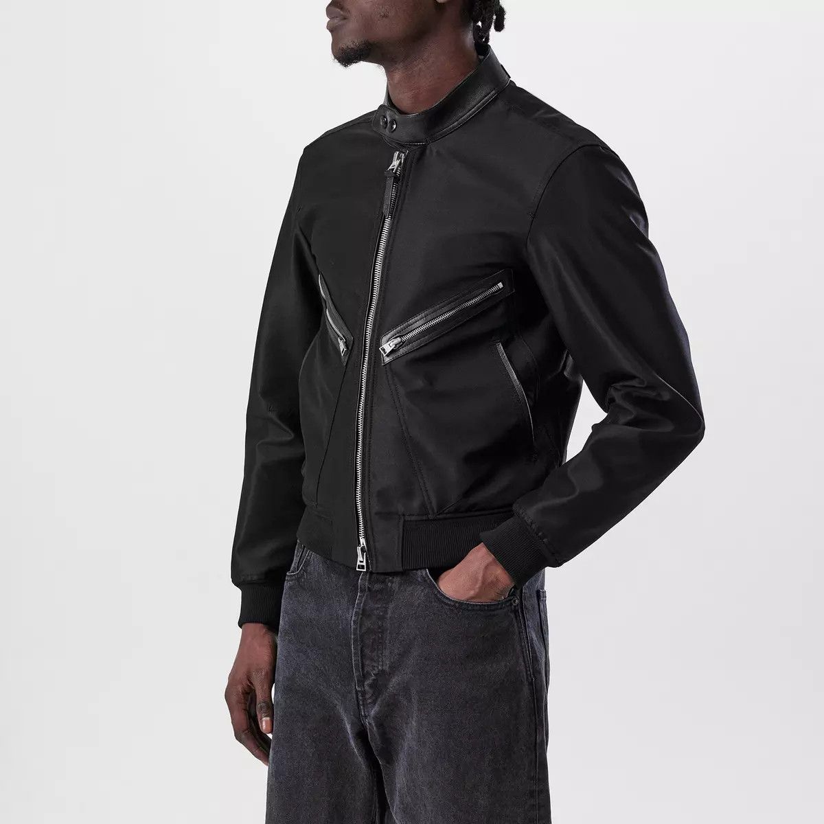 Tom Ford o1w1db10225 OBS027 Leather Trimmed Bomber Jacket in Black Size US L / EU 52-54 / 3 - 5 Thumbnail