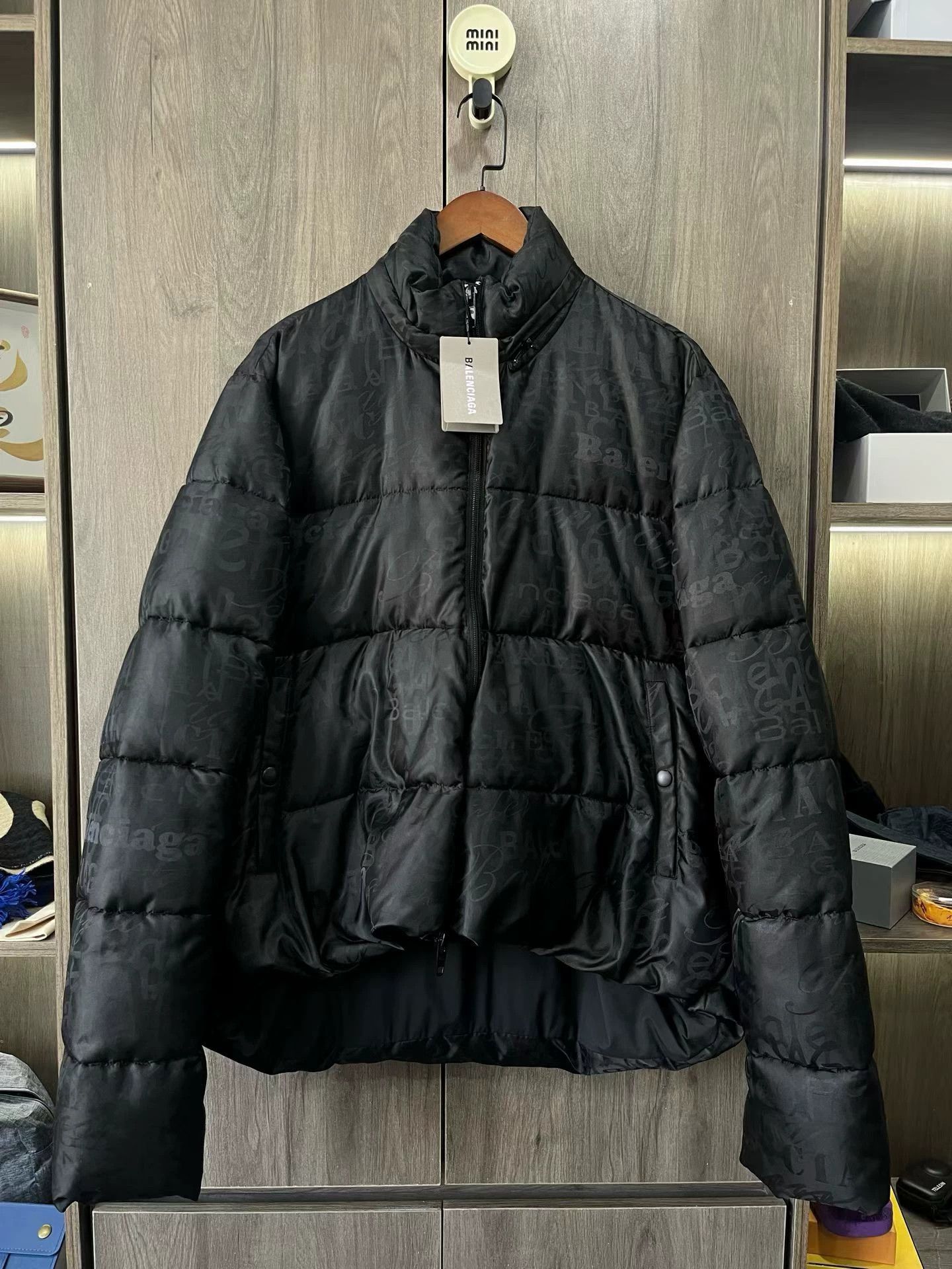 Balenciaga logo print all-over zip-up down jacket
