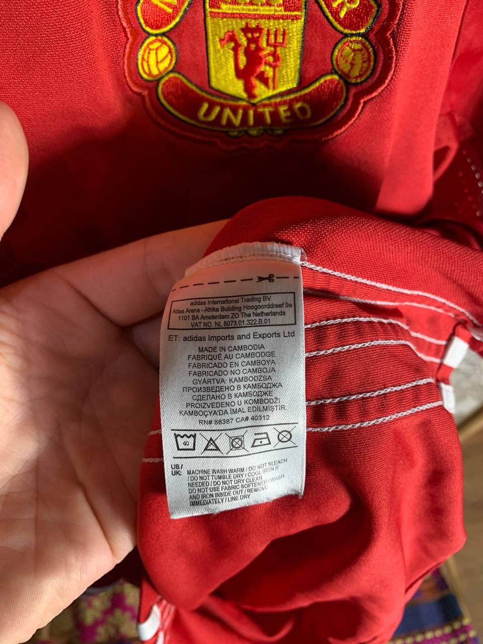 Adidas × Vintage VERY RARE ADIDAS FC MANCHESTER UNITED ENGLAND SOCCER JERSEY Size US S / EU 44-46 / 1 - 5 Thumbnail