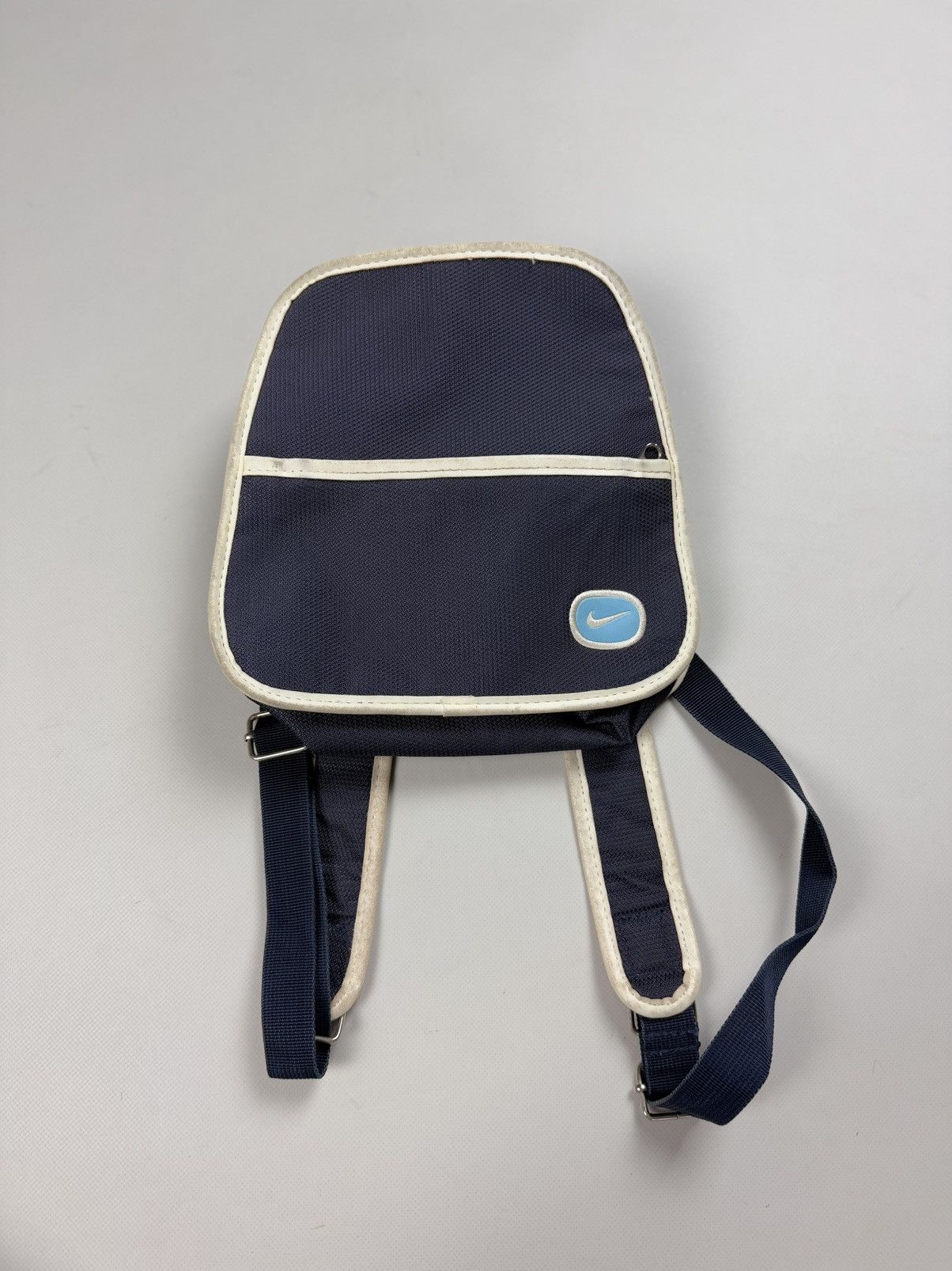 Nike Nike Vintage Y2K Nylon Small Backpack Rucksack Size ONE SIZE - 4 Thumbnail