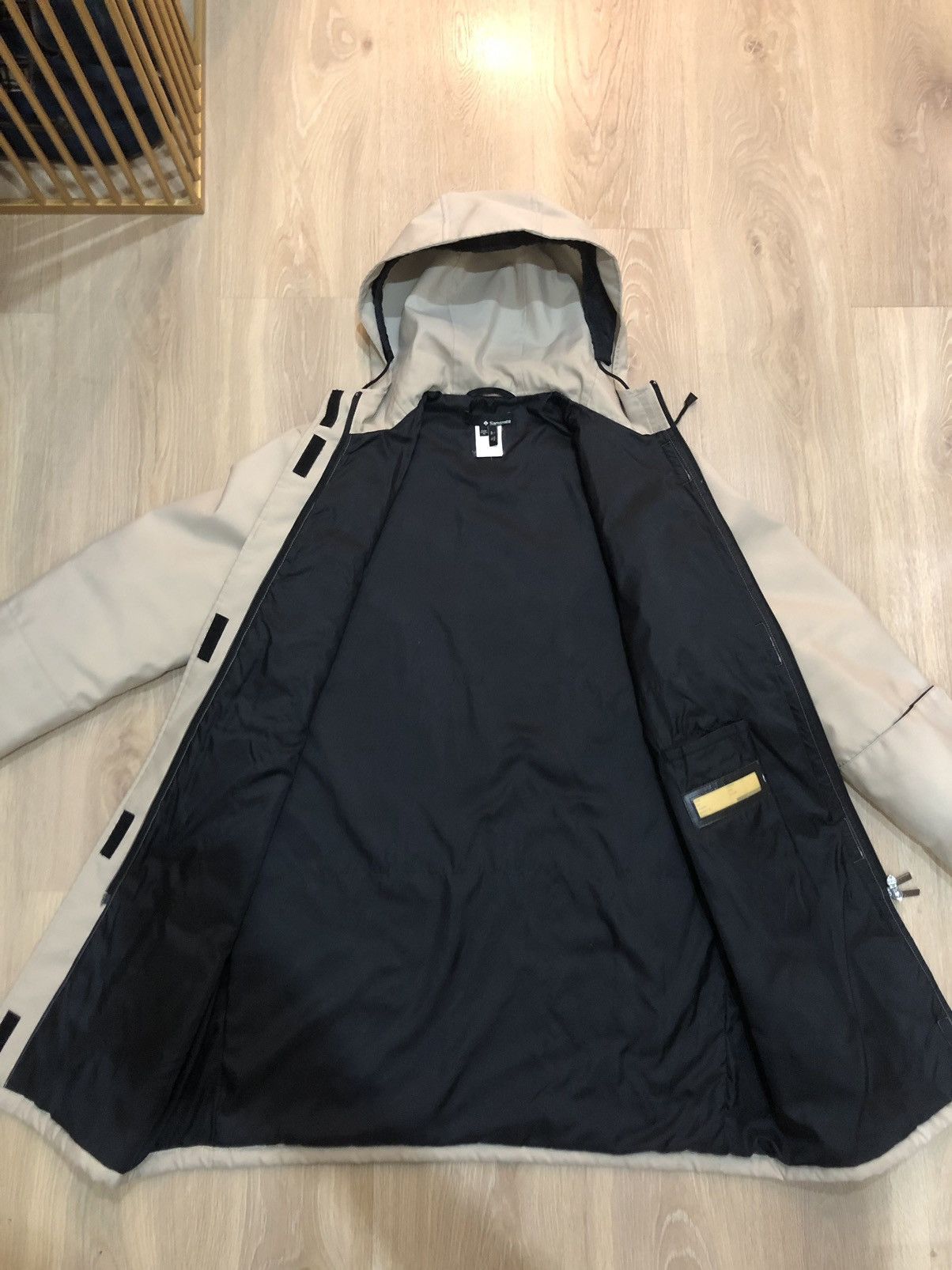 Neil Barrett × Samsonite Vintage Samsonite “Travel wear” collection grey jacket Size US M / EU 48-50 / 2 - 13 Thumbnail