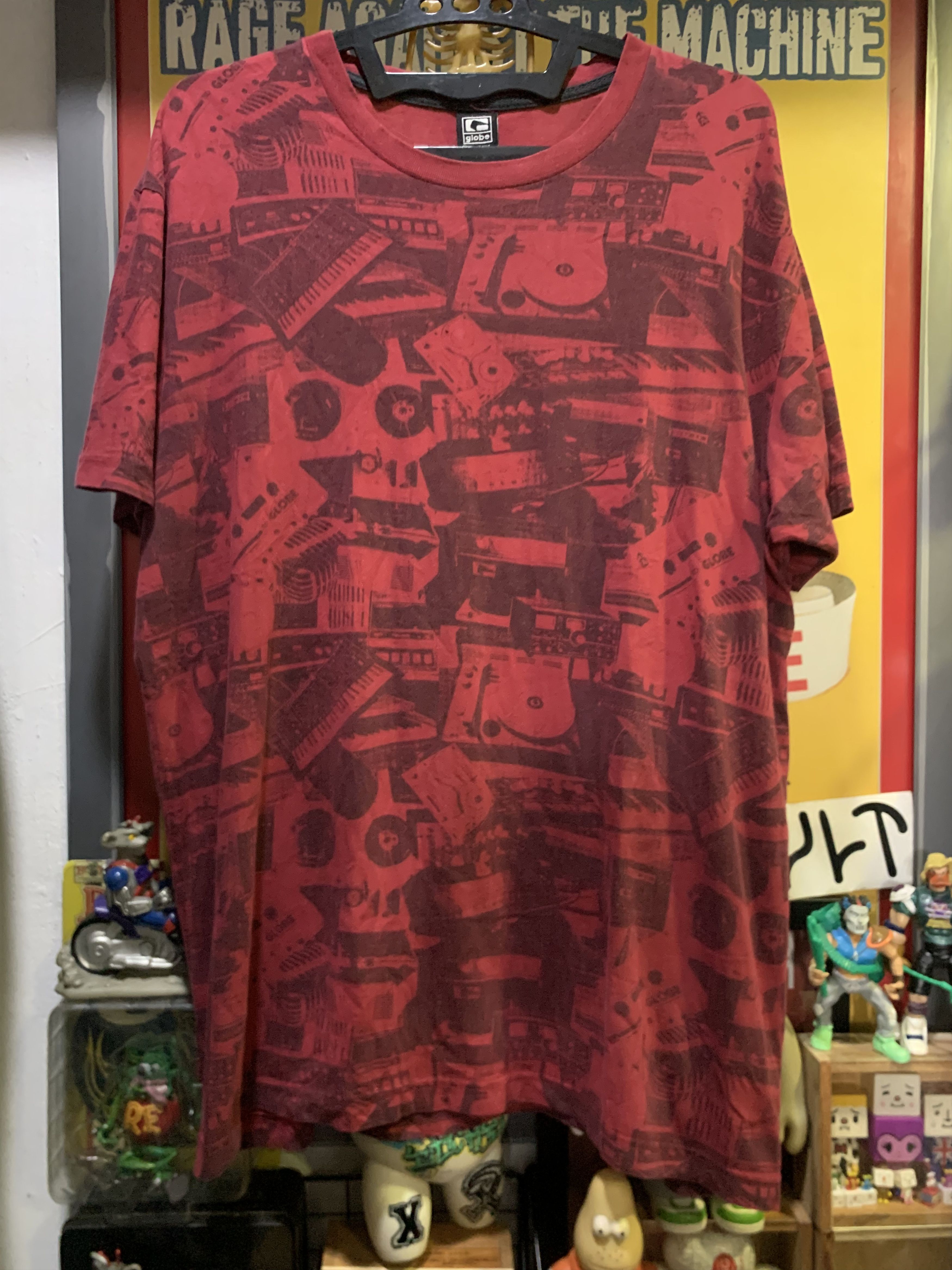 Globe GLOBE “All Over Print” Skate tees Size US XL / EU 56 / 4 - 1 Thumbnail