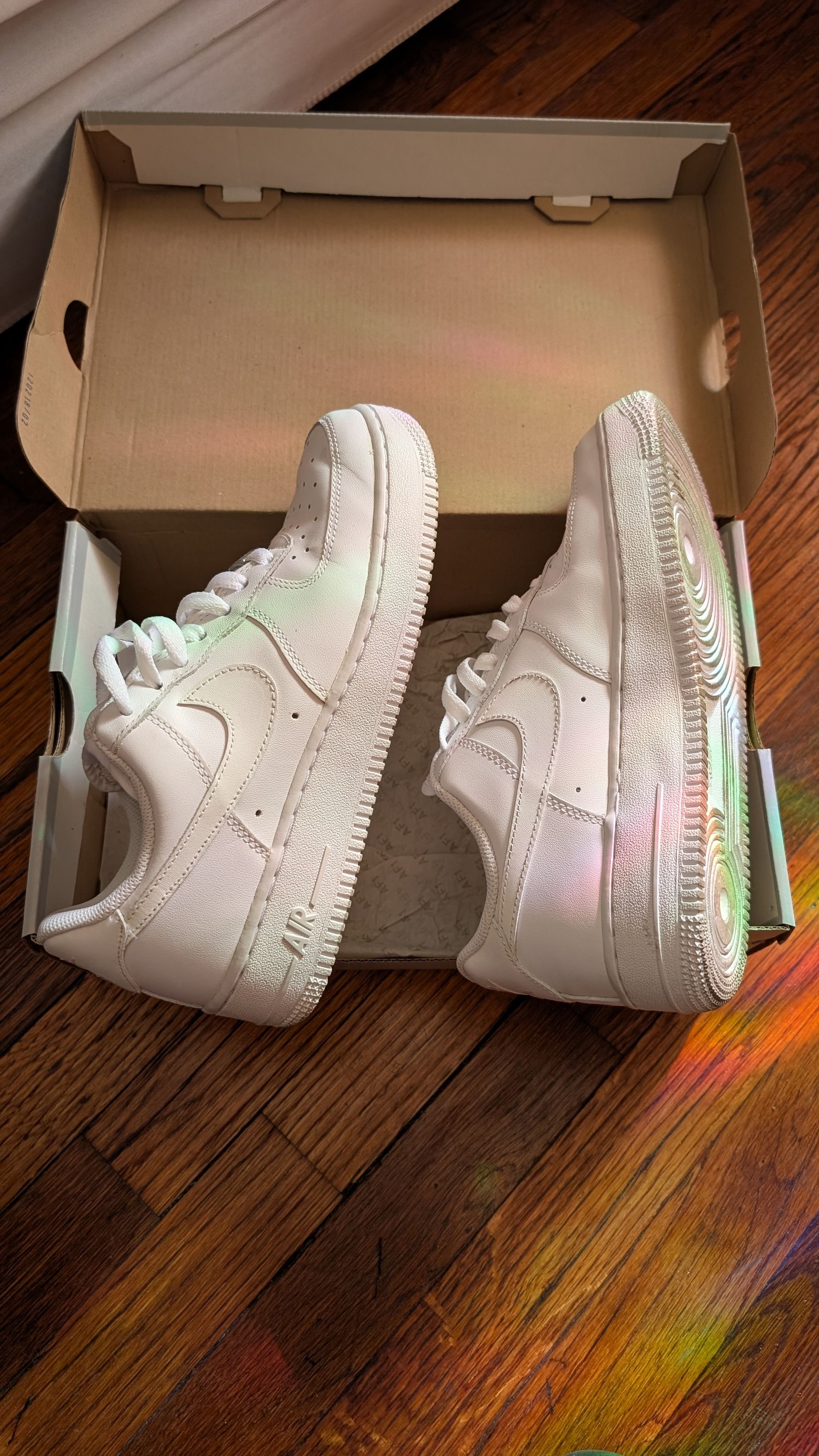 Nike Nike Air Force one Size US 7 / EU 40 - 2 Thumbnail