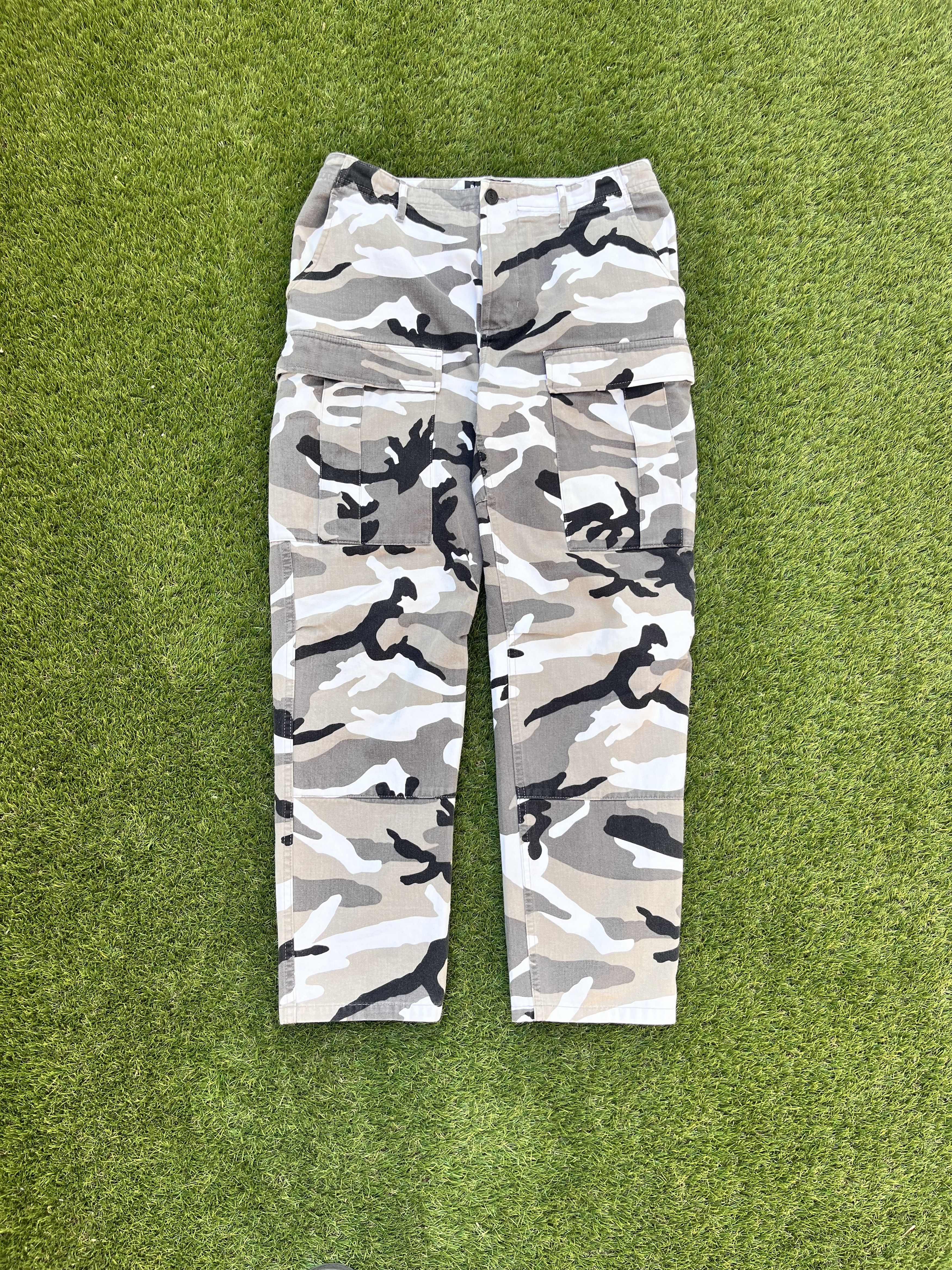 image of Balenciaga Came Cargo Denim Pants in Gray Camo, Men's (Size 30)