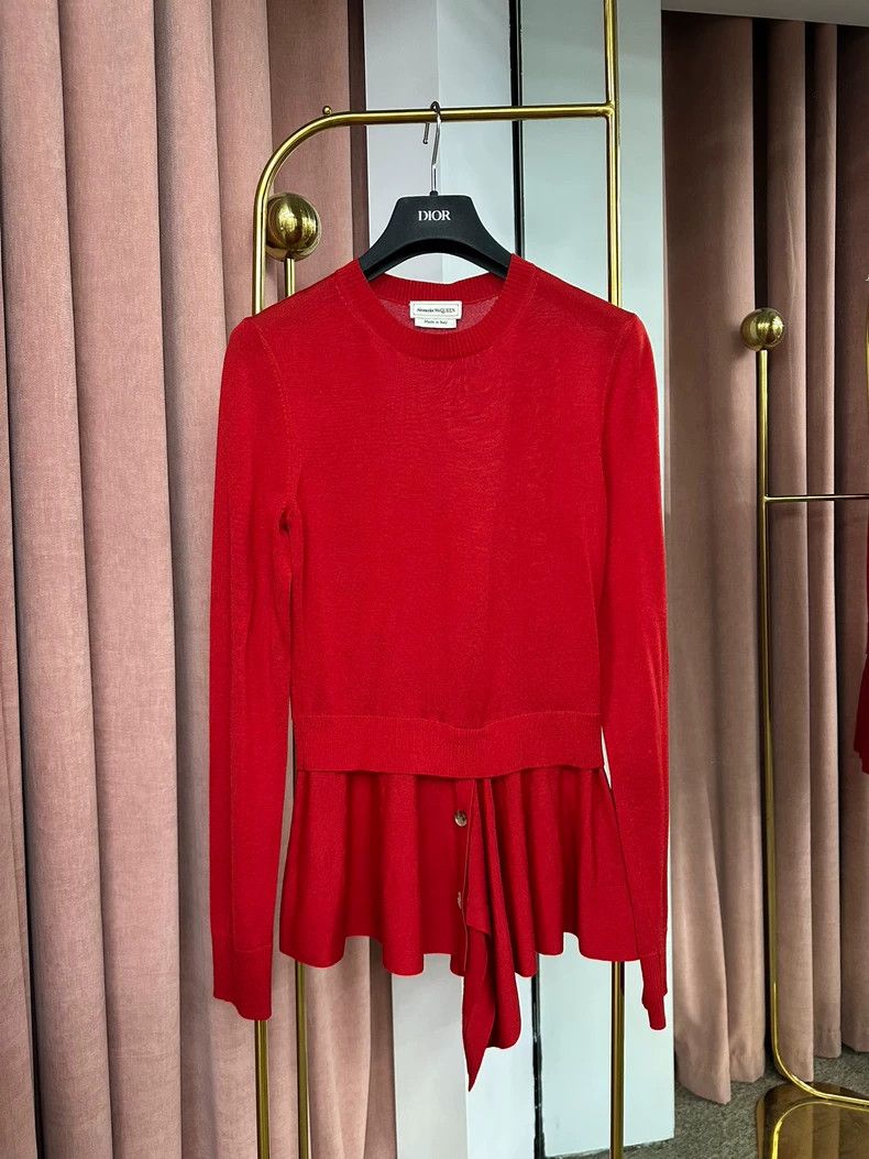 Alexander McQueen Alexander Mcqueen Red irregular fake two-piece knitted shi Size M / US 6-8 / IT 42-44 - 1 Thumbnail