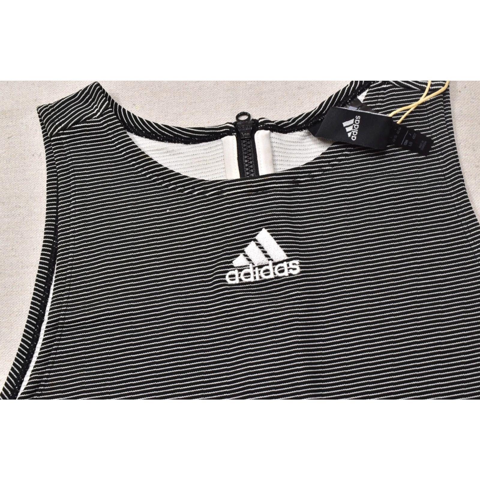 Adidas Adidas Women's AAC Tank Top Size Large Black White Striped Full Back Zip NEW Tank Top Shirt Womens L Black White Striped Zip Back Casual Spring Summer Size L / US 10 / IT 46 - 5 Thumbnail