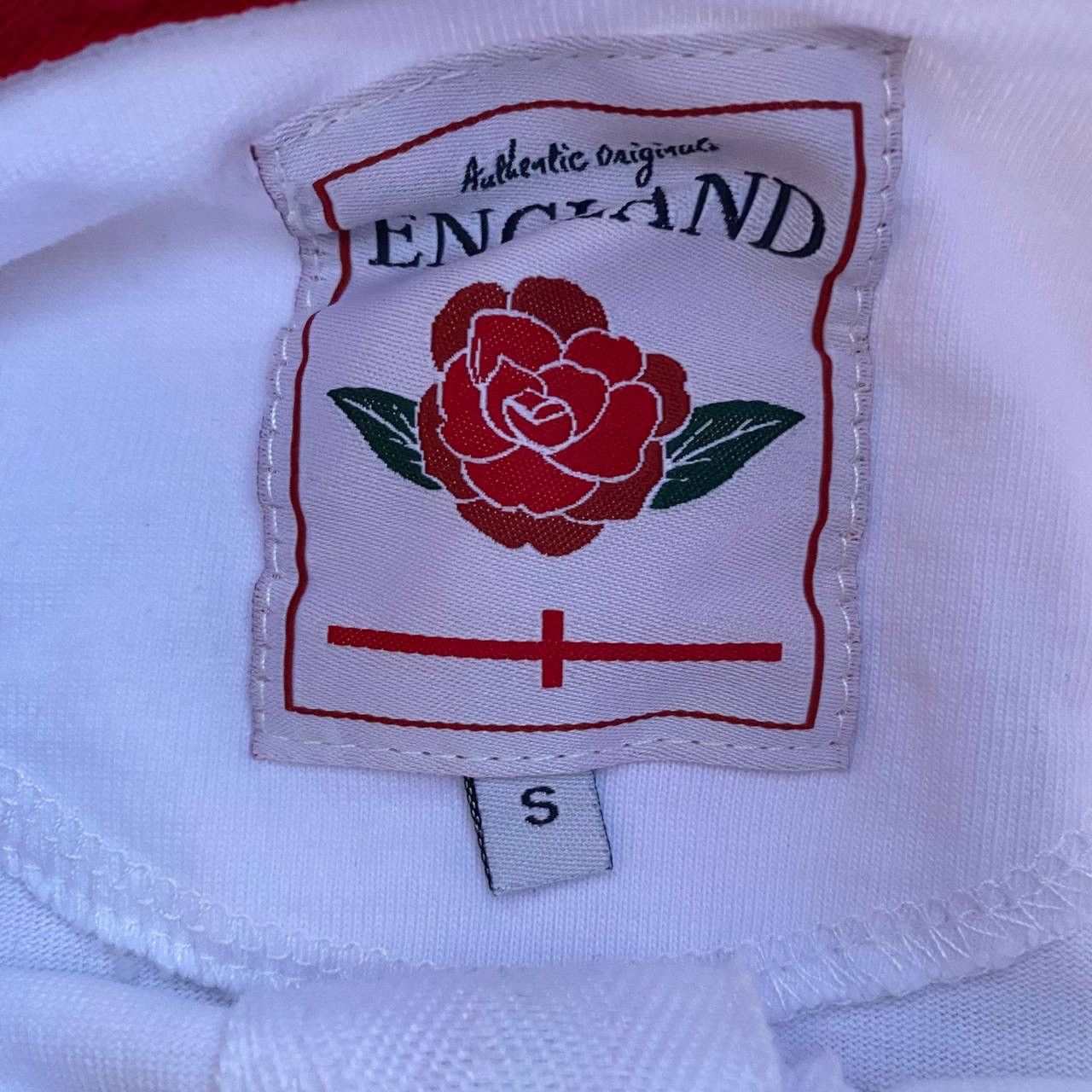 New England Outerwear Vintage England Long-sleeve T-shirts Sport-wear Size S Y2K Size US S / EU 44-46 / 1 - 3 Thumbnail