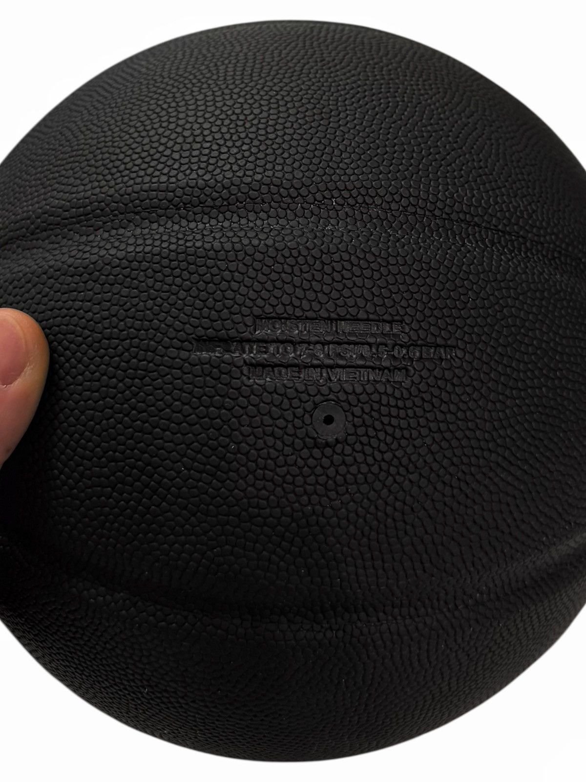 Adidas × Balenciaga Adidas Triple Black Basketball w/ Pump Size ONE SIZE - 2 Thumbnail