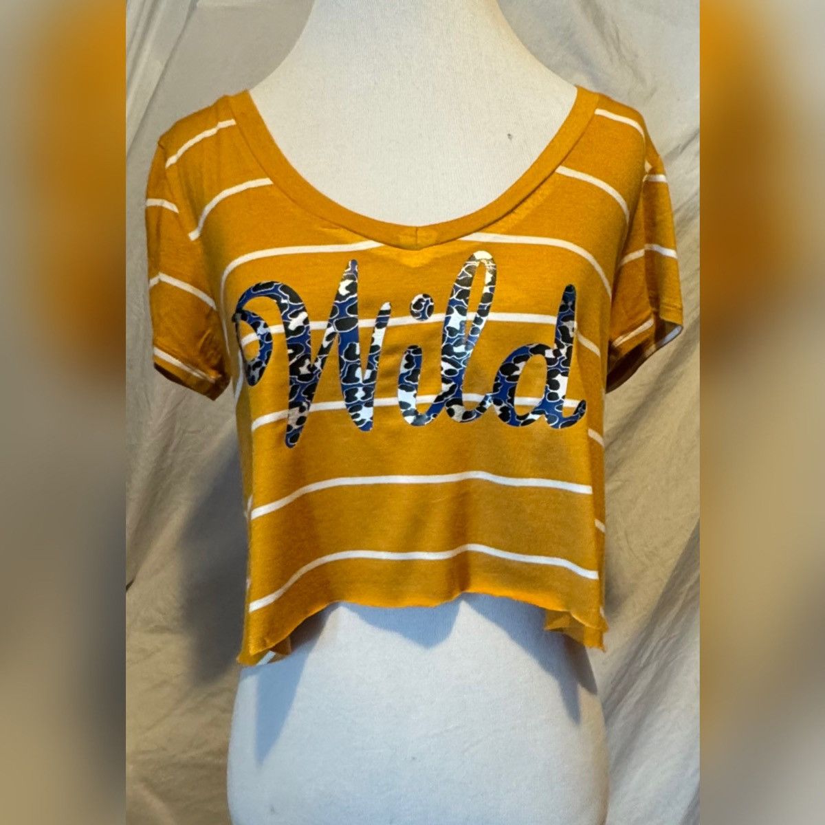 Vintage Y2K, Wild, Multi Pattern, Raw Hem Cropped, Rayon V-Neck Size M / US 6-8 / IT 42-44 - 7 Thumbnail