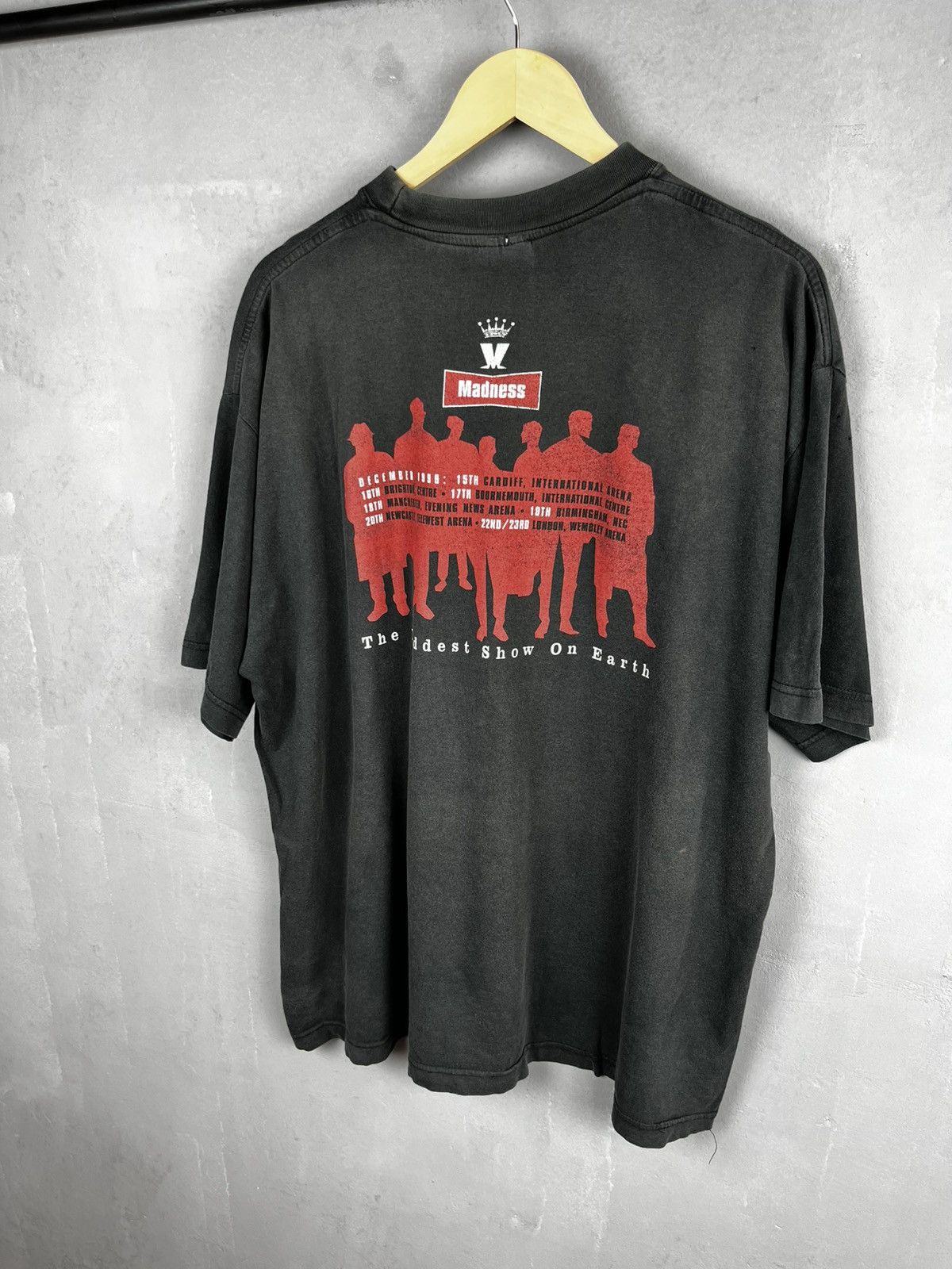 Band Tees Vintage 1999s Madness the Maddest Show on Earth Size US XL / EU 56 / 4 - 2 Thumbnail