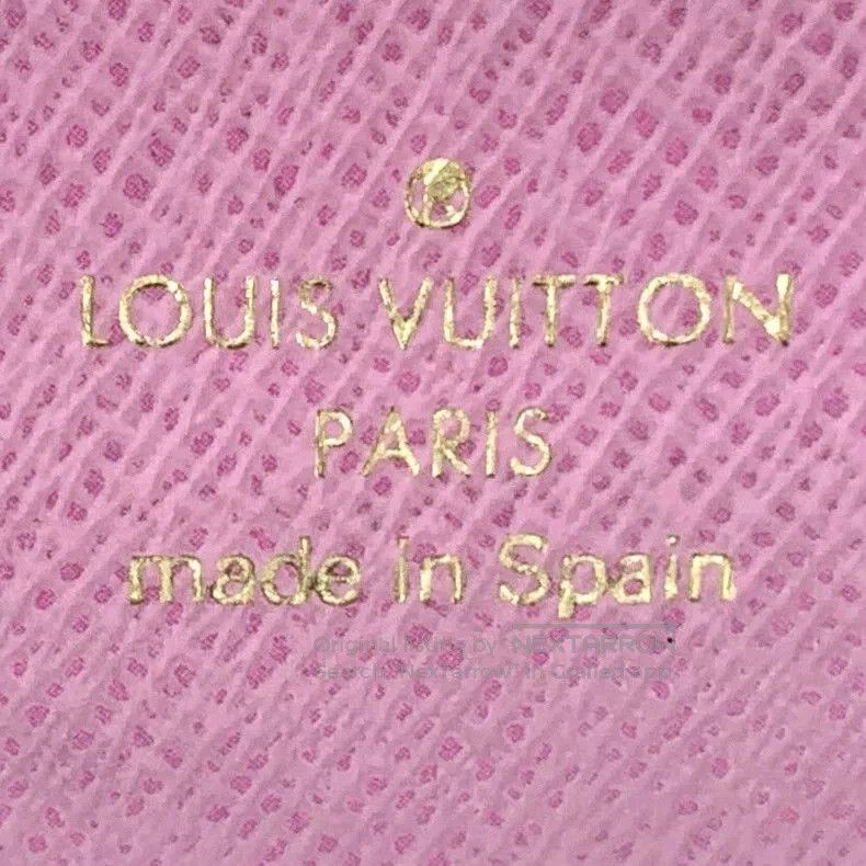Louis Vuitton Louis Vuitton Color Logo Old Flower Belt. Size ONE SIZE - 6 Thumbnail