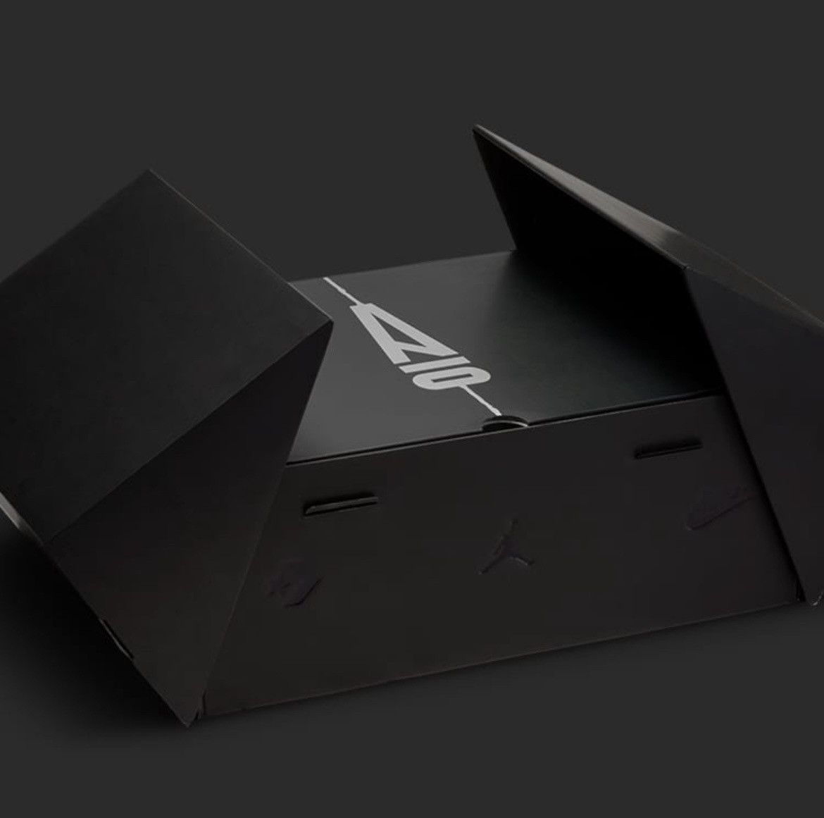 A Ma Maniere × Jordan Brand Air Jordan 3 A Ma Maniere Size US 10 / EU 43 - 10 Thumbnail