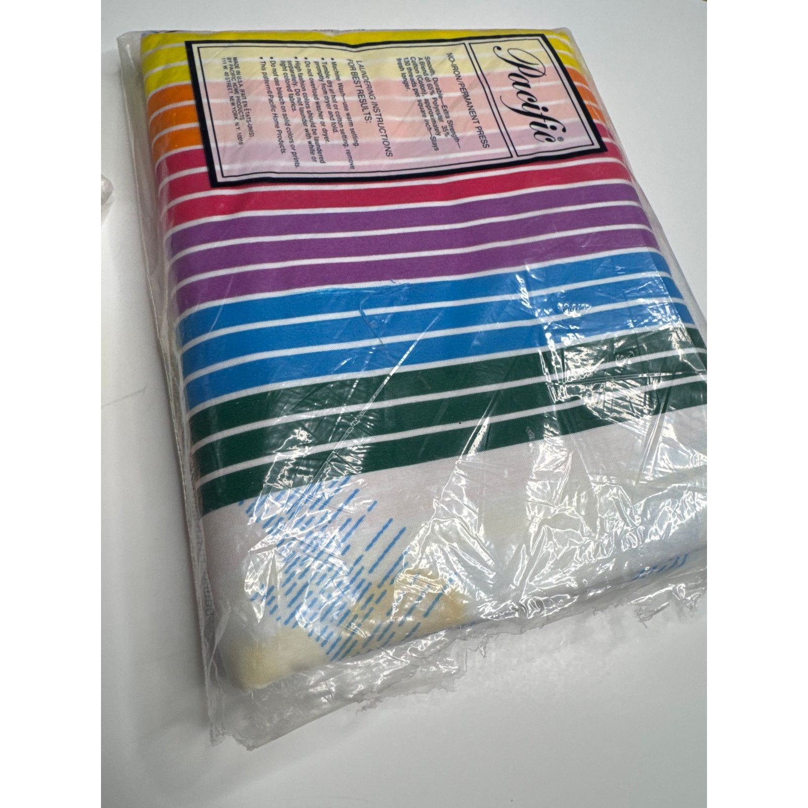 Vintage NWT 80s Pacific Rainbow & Clouds double sheet set LGBT Size ONE SIZE - 11 Thumbnail