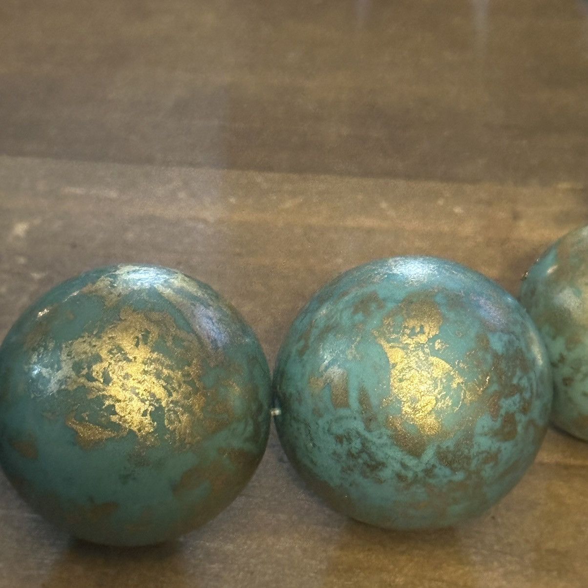 Other Chunky swirly turquoise and gold wood bead necklace Size ONE SIZE - 3 Thumbnail