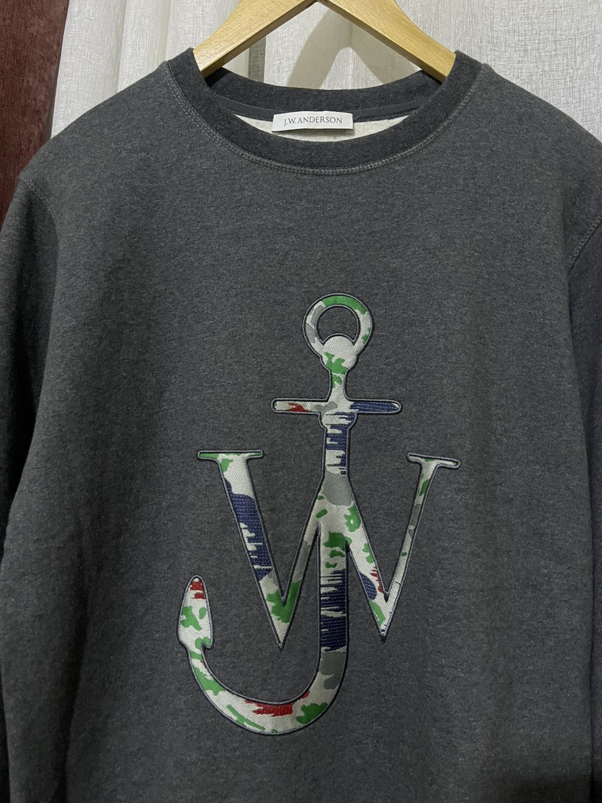 JW Anderson JW Anderson Mens Jacquard Embroidered Logo Sweatshirt Medium Size US M / EU 48-50 / 2 - 4 Thumbnail
