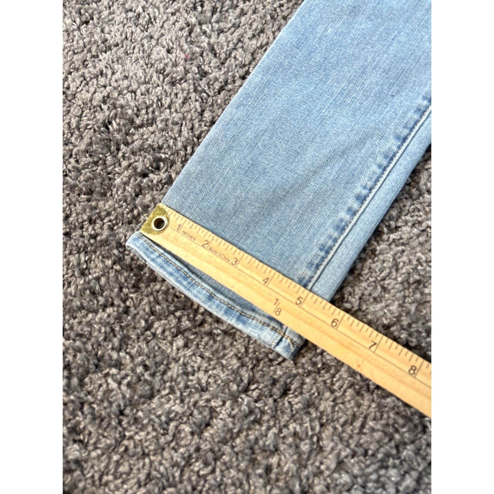 American Eagle Outfitters American Eagle Jeans Skinny Womens 4 28x30 Blue Distressed Low Rise Light Wash Denim Pockets 28 Inseam Regular Slim Jeans Women Size 27" / US 4 / IT 40 - 3 Thumbnail