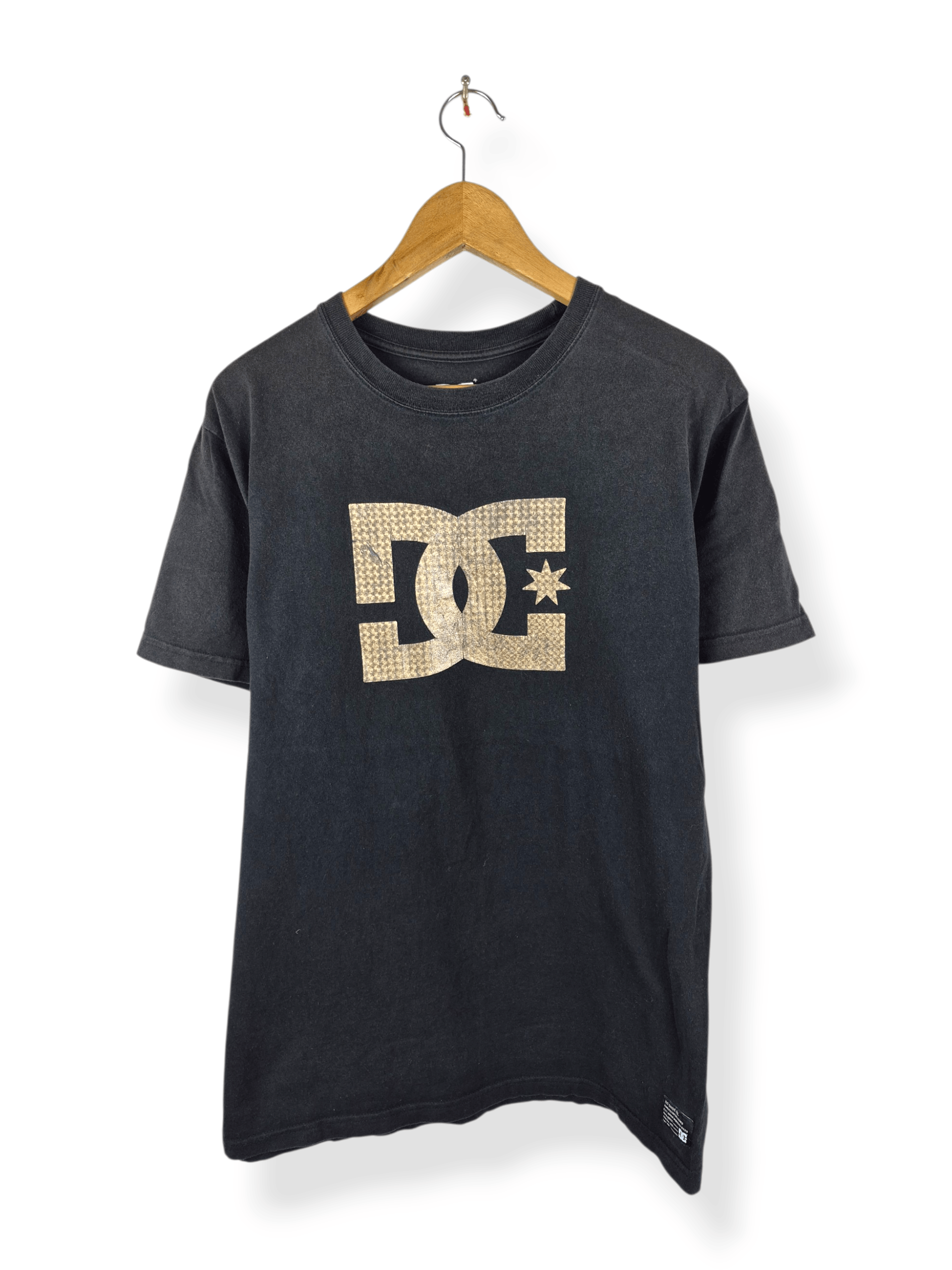 DC DC Shoes Skateboard Surf Skate Big Logo Tee Size US M / EU 48-50 / 2 - 1 Thumbnail