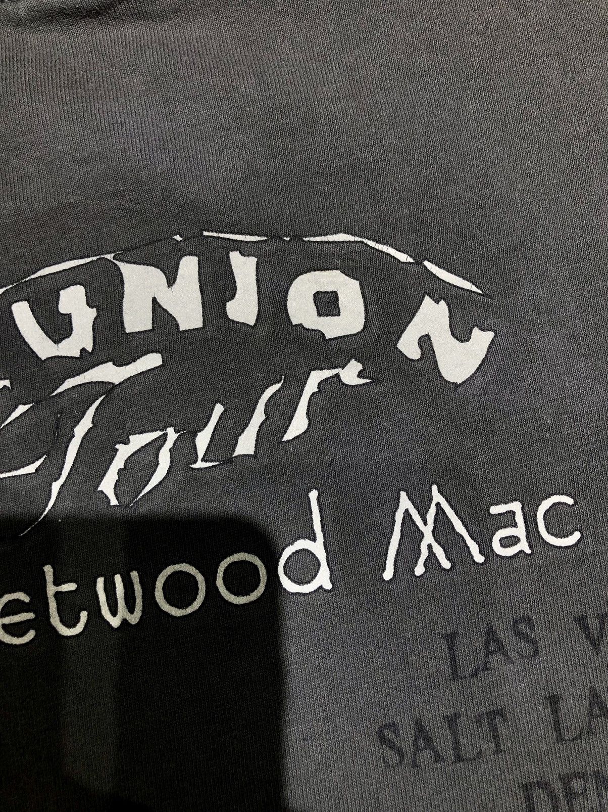 Band Tees Vintage 90s Fleetwood Mac Reunion Tour T-Shirt Size US XL / EU 56 / 4 - 11 Thumbnail