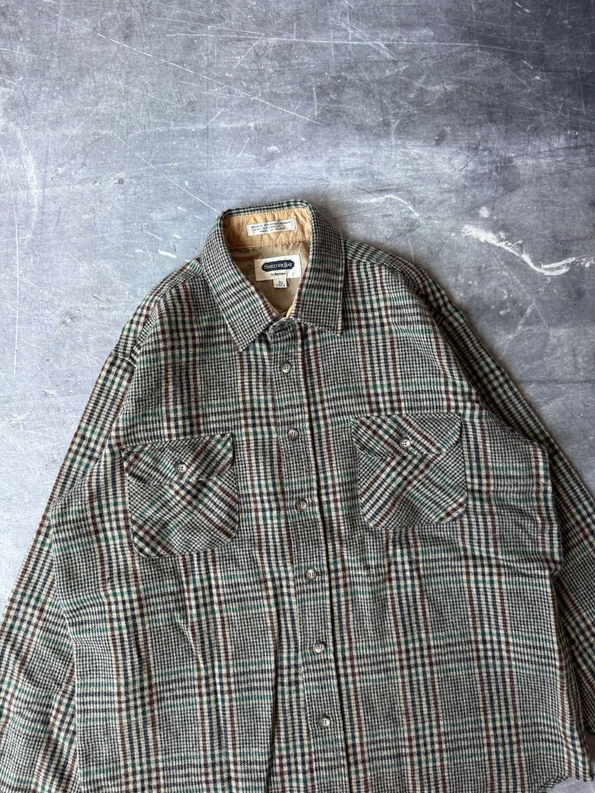 Vintage Vintage Shelter Bay by Arrow Flannel Button-down Shirt (L) Size US L / EU 52-54 / 3 - 2 Thumbnail