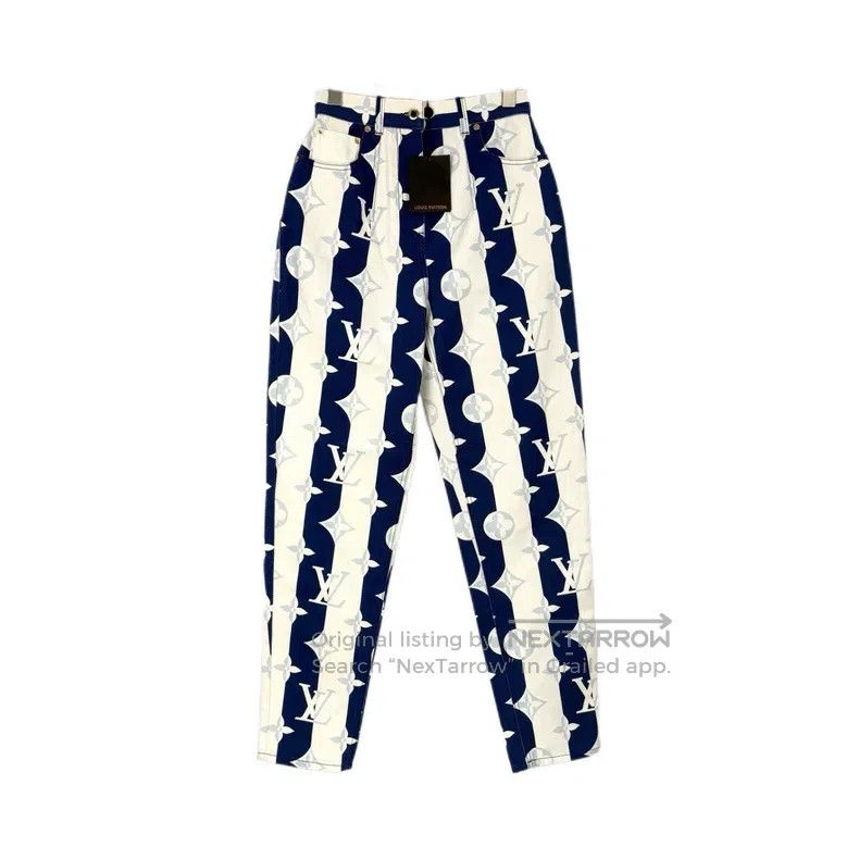 Louis Vuitton Louis Vuitton Blue and white classic logo jeans Size US 36 / EU 52 - 1 Thumbnail