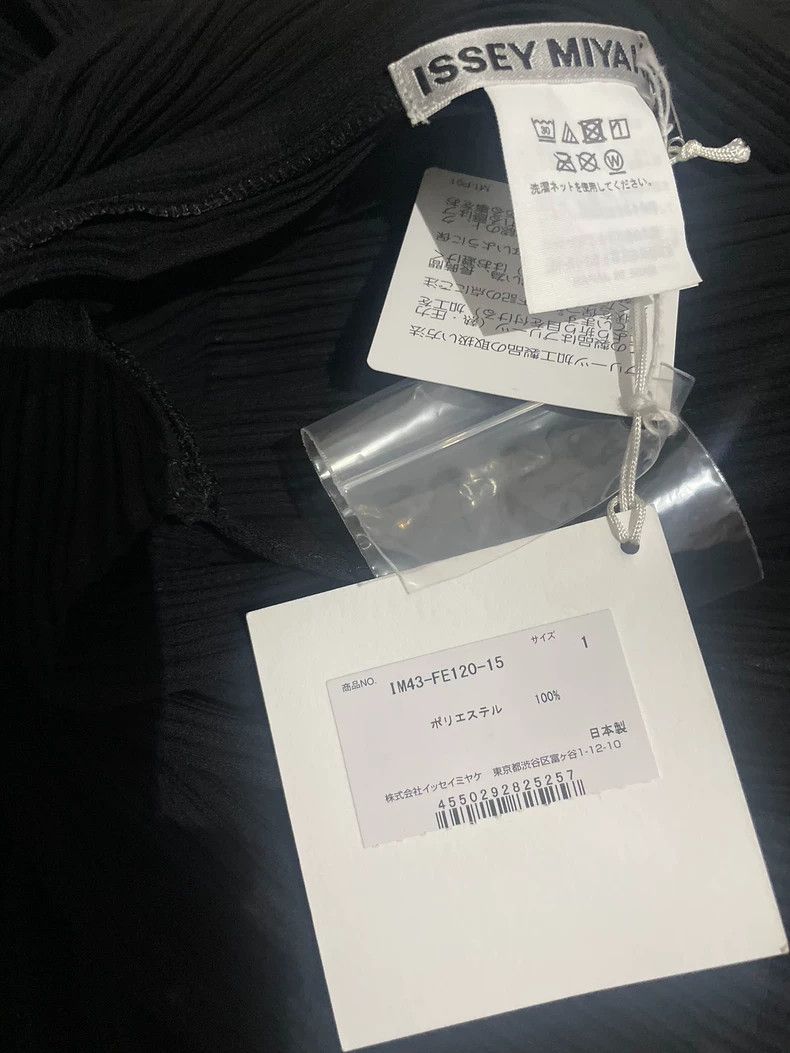 Issey Miyake Issey Miyake A long black toothpick vest Size S / US 4 / IT 40 - 4 Thumbnail