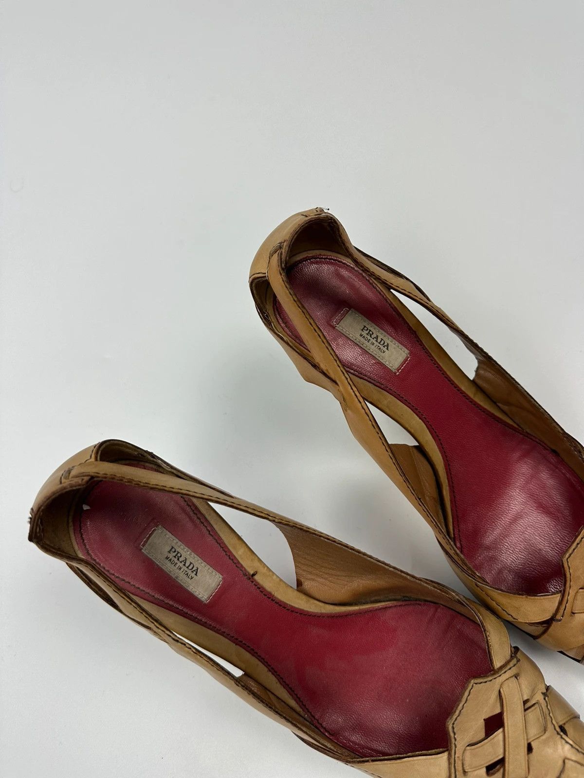 Prada Prada Milano Beige Leather Pumps Heels Pointy Toe Size US 6 / IT 36 - 9 Thumbnail