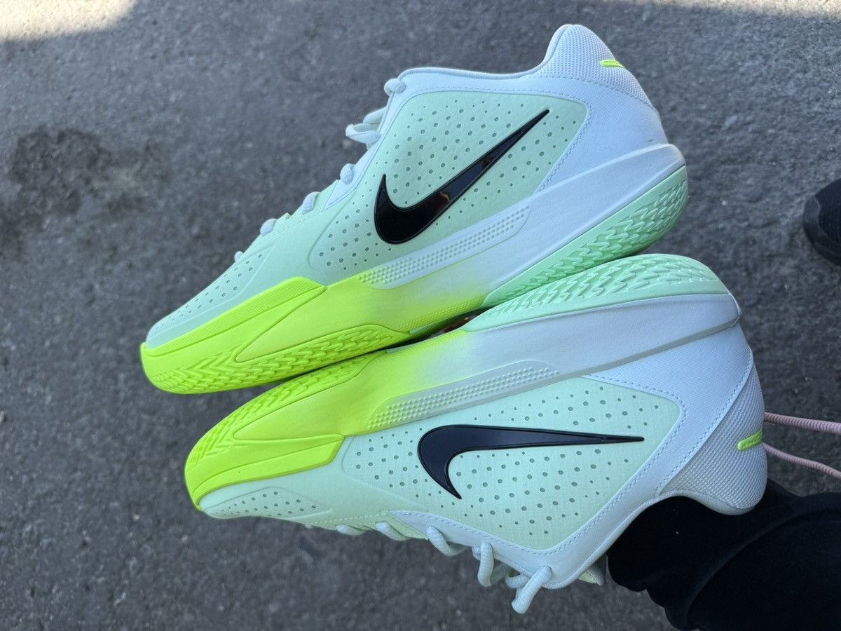 Nike Nike GT Cut Cross Green HF0218‑300 Size 10 Brand New No box Size US 10 / EU 43 - 8 Thumbnail