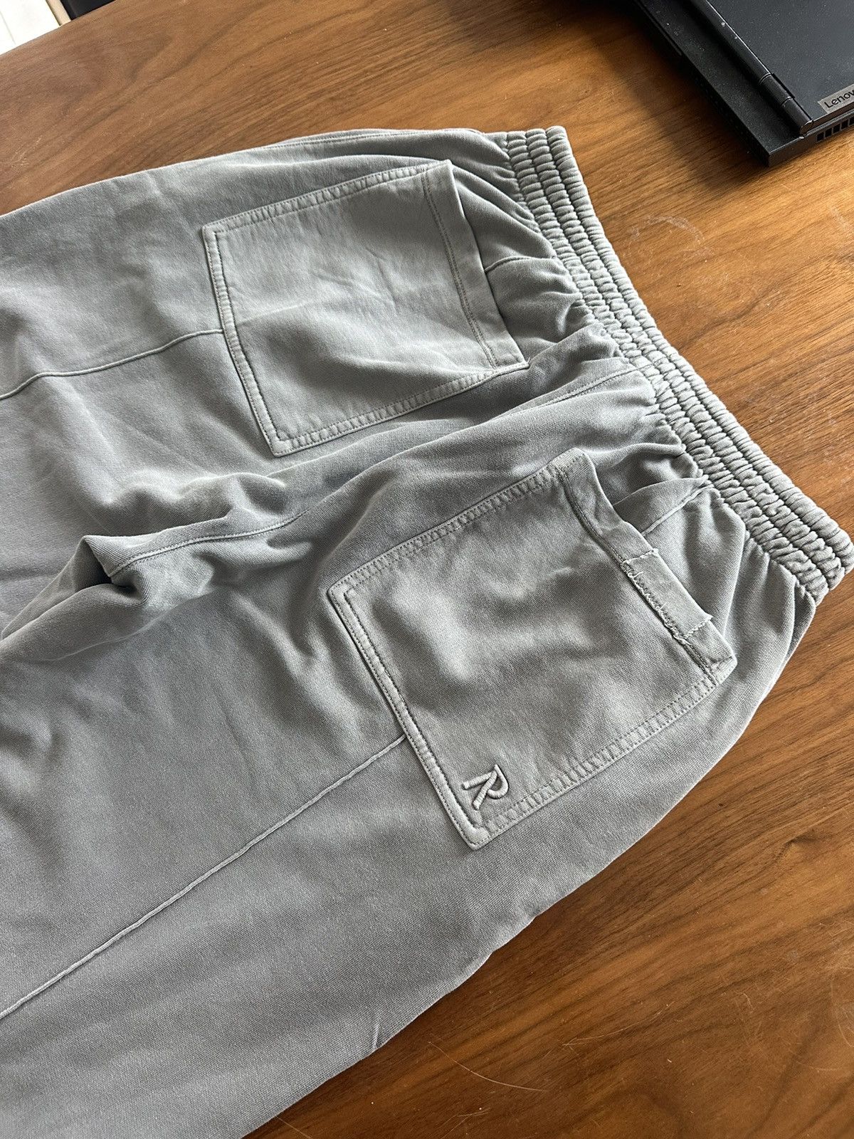 Represent Clo. Represent initial sweatpants M Size US 34 / EU 50 - 3 Thumbnail