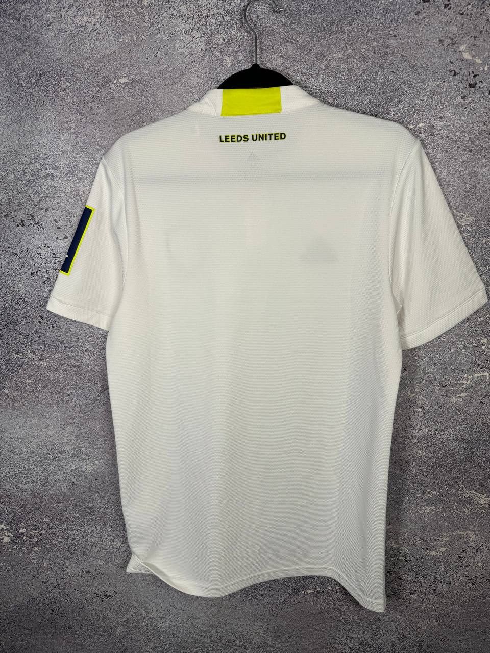 Adidas × Vintage Vintage Leeds United 2021/22 Adidas Soccer Jersey Size US M / EU 48-50 / 2 - 13 Thumbnail