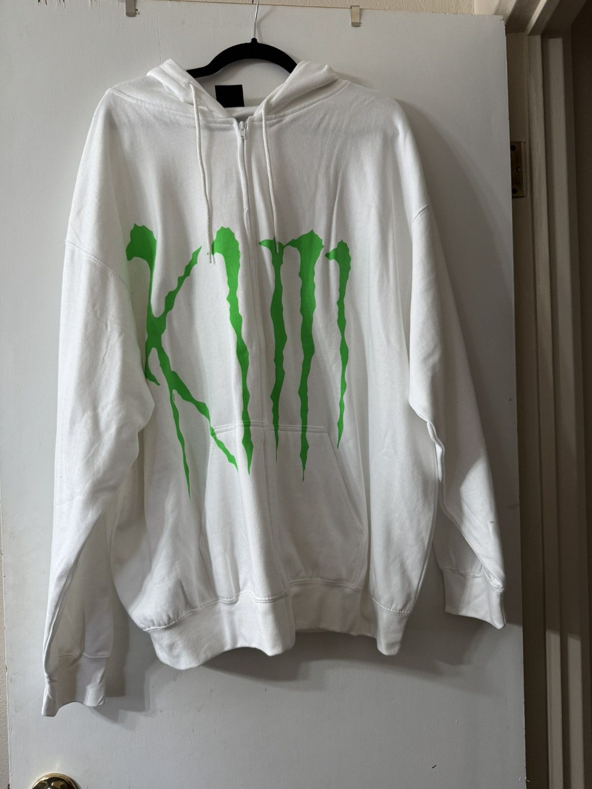 Kim Krueger Kim Krueger KIM Monster white Hoodie with Green Graphic Size US XXL / EU 58 / 5 - 1 Thumbnail
