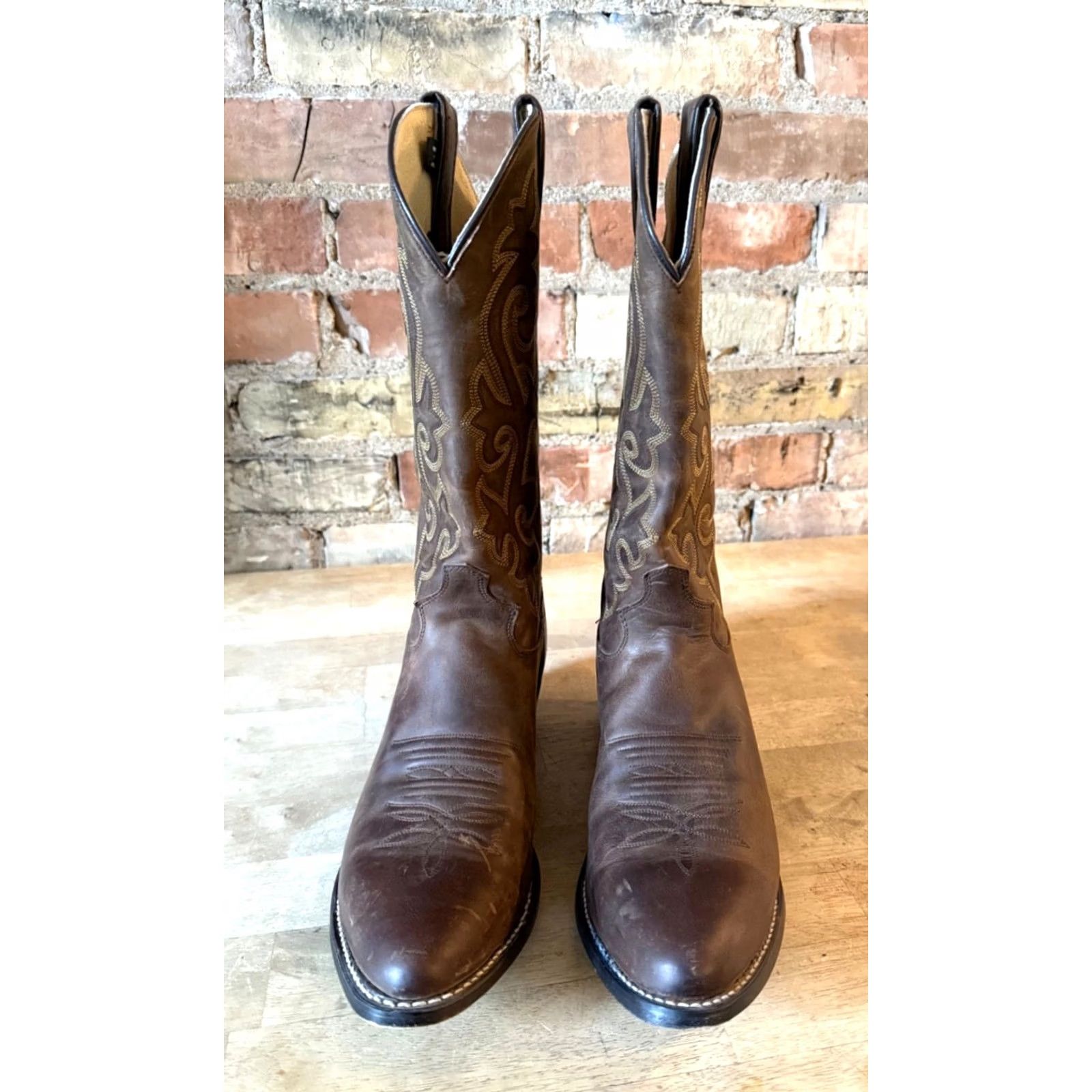 Justin Boots Justin Boots Men's Brown Leather Cowboy Boots - Size 12D Apache Size US 12 / EU 45 - 2 Thumbnail