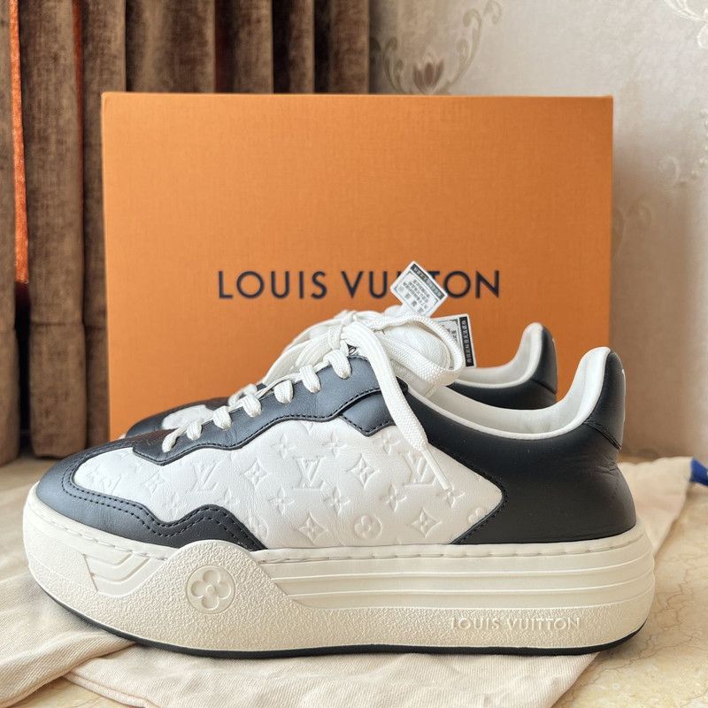 Louis Vuitton Louis Vuitton Groovy Leather Low-Top Sneakers - Size US 9 / EU 42 - 7 Thumbnail