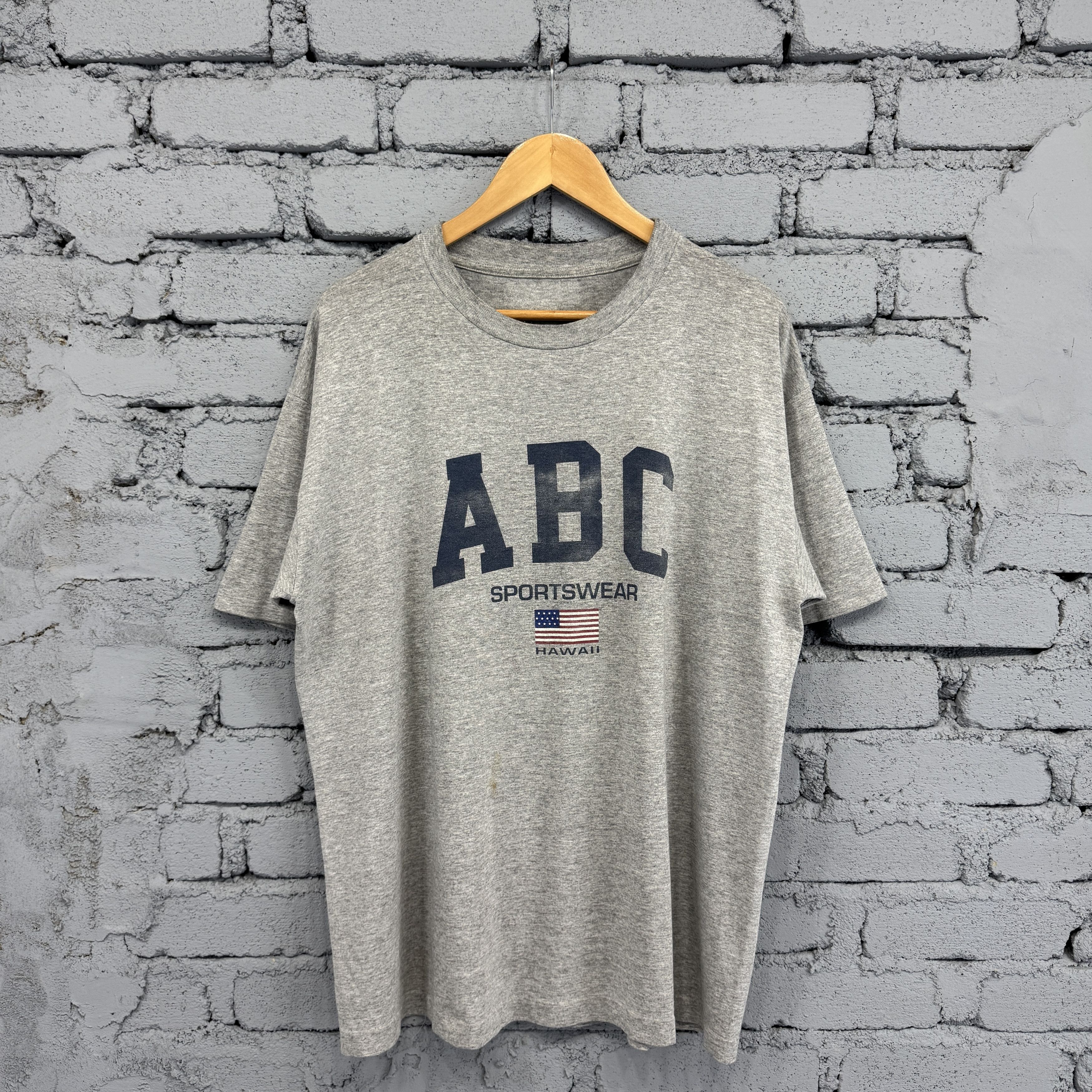 Vintage Rare Vintage 90s ABC Sportwear Hawaii Tshirt Size US L / EU 52-54 / 3 - 1 Thumbnail
